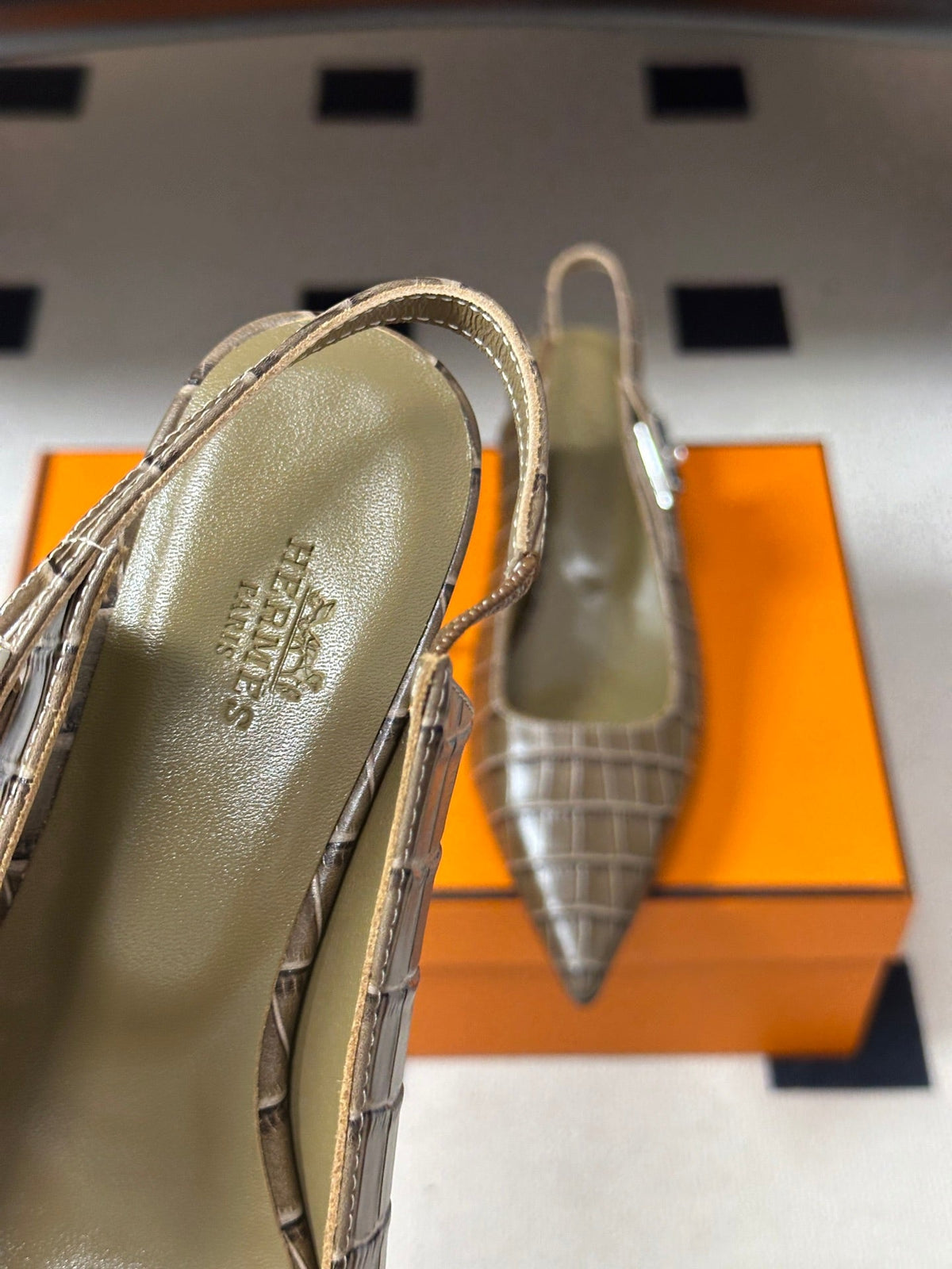 HM 26s Lover Slingbacks 4cm Khaki Croc 150538