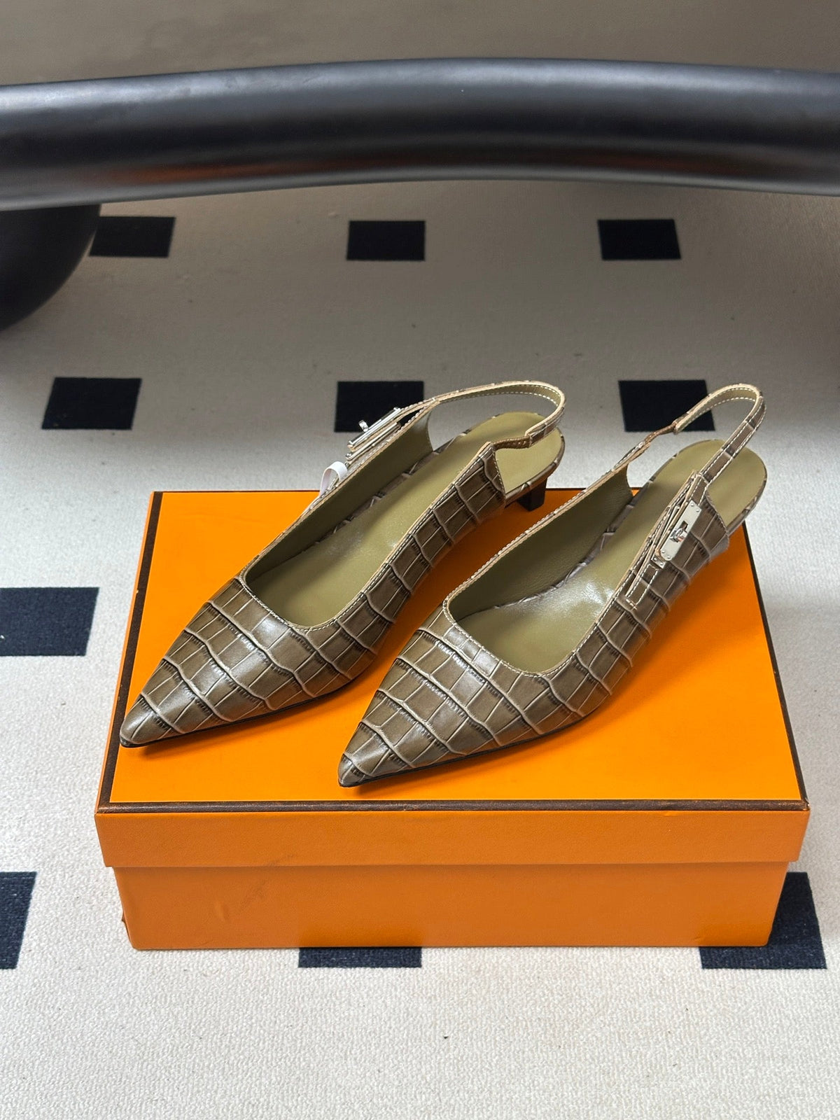 HM 26s Lover Slingbacks 4cm Khaki Croc 150538