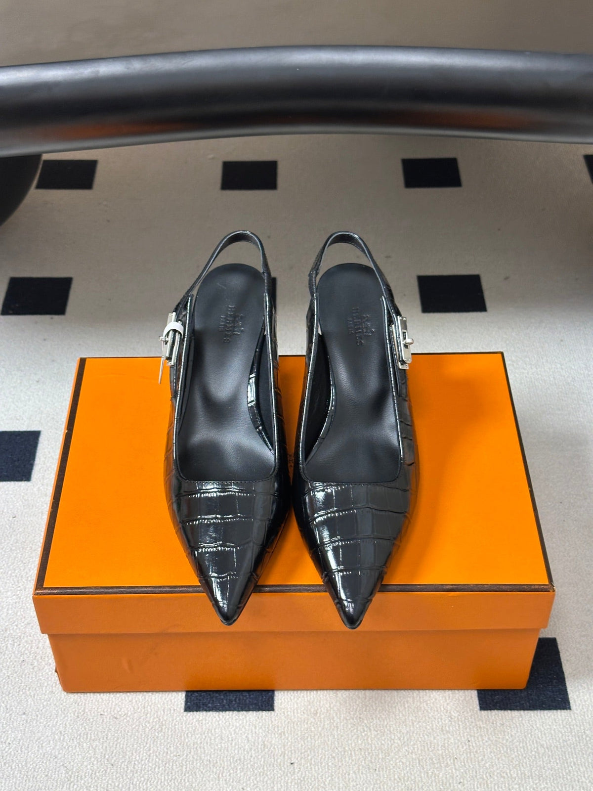 HM 26s Lover Slingbacks 8cm Black Croc 150728
