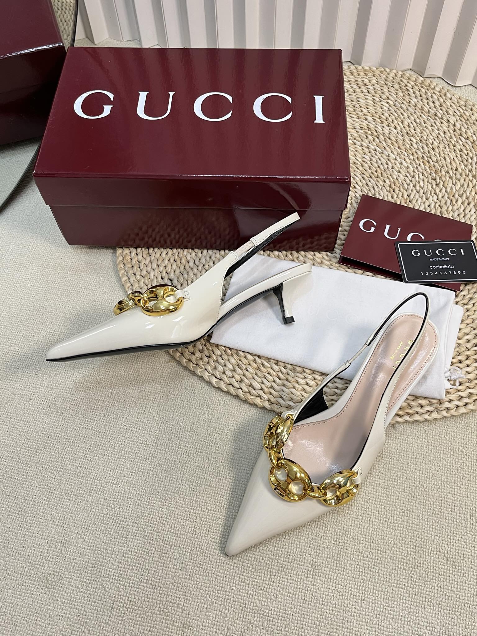 GC Slingbacks With Marina Chain 50mm White Patent Leather 294583