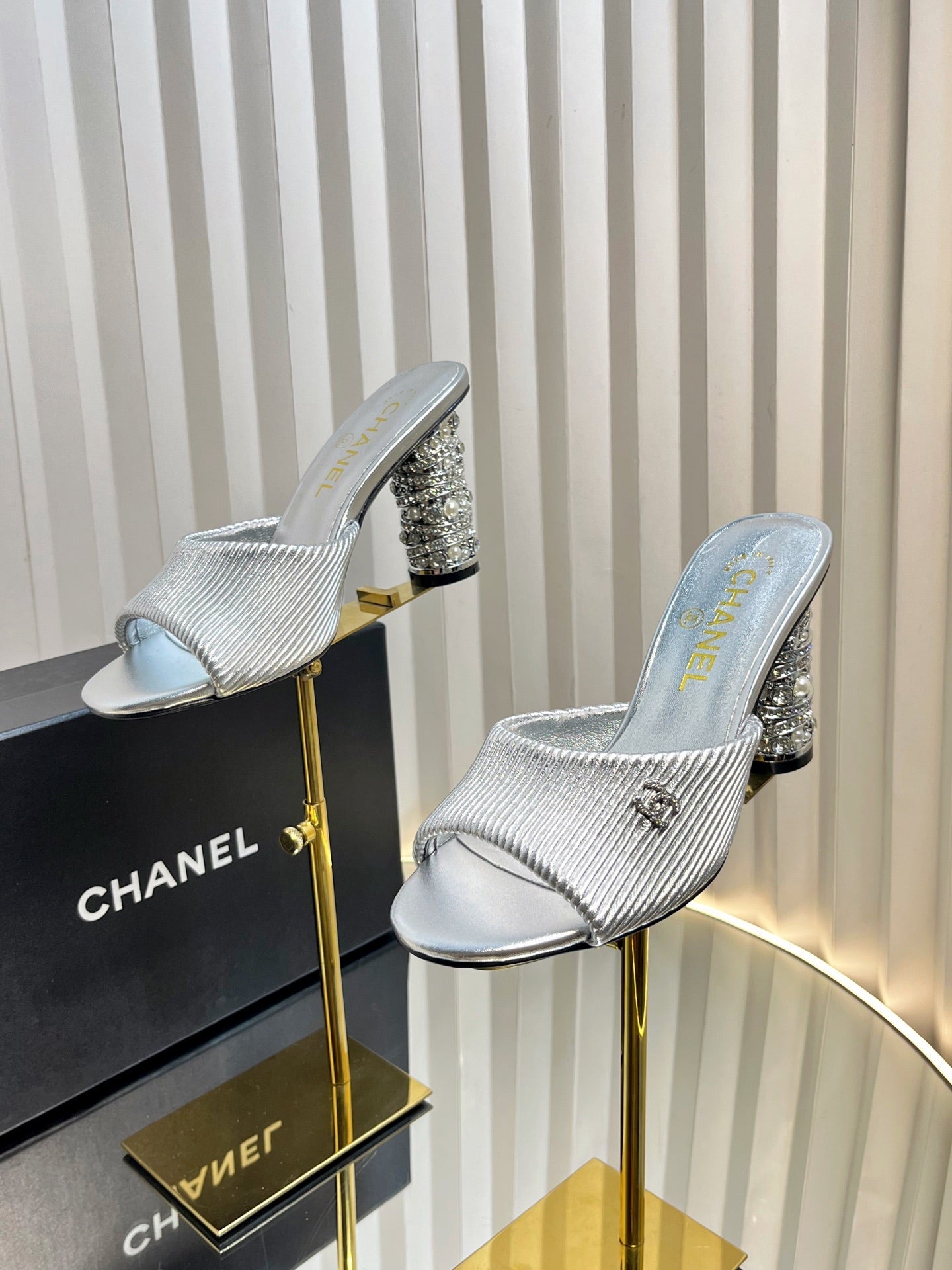 CC 26P Mule Sandals 8cm Sliver  Leather 767856