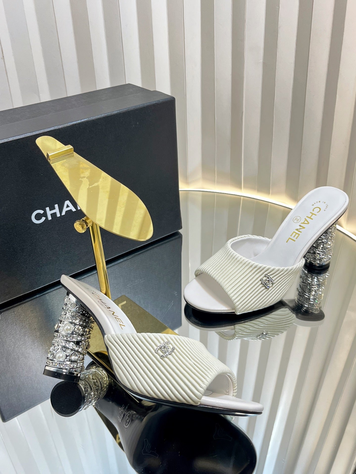 CC 26P Mule Sandals 8cm White Leather 767857
