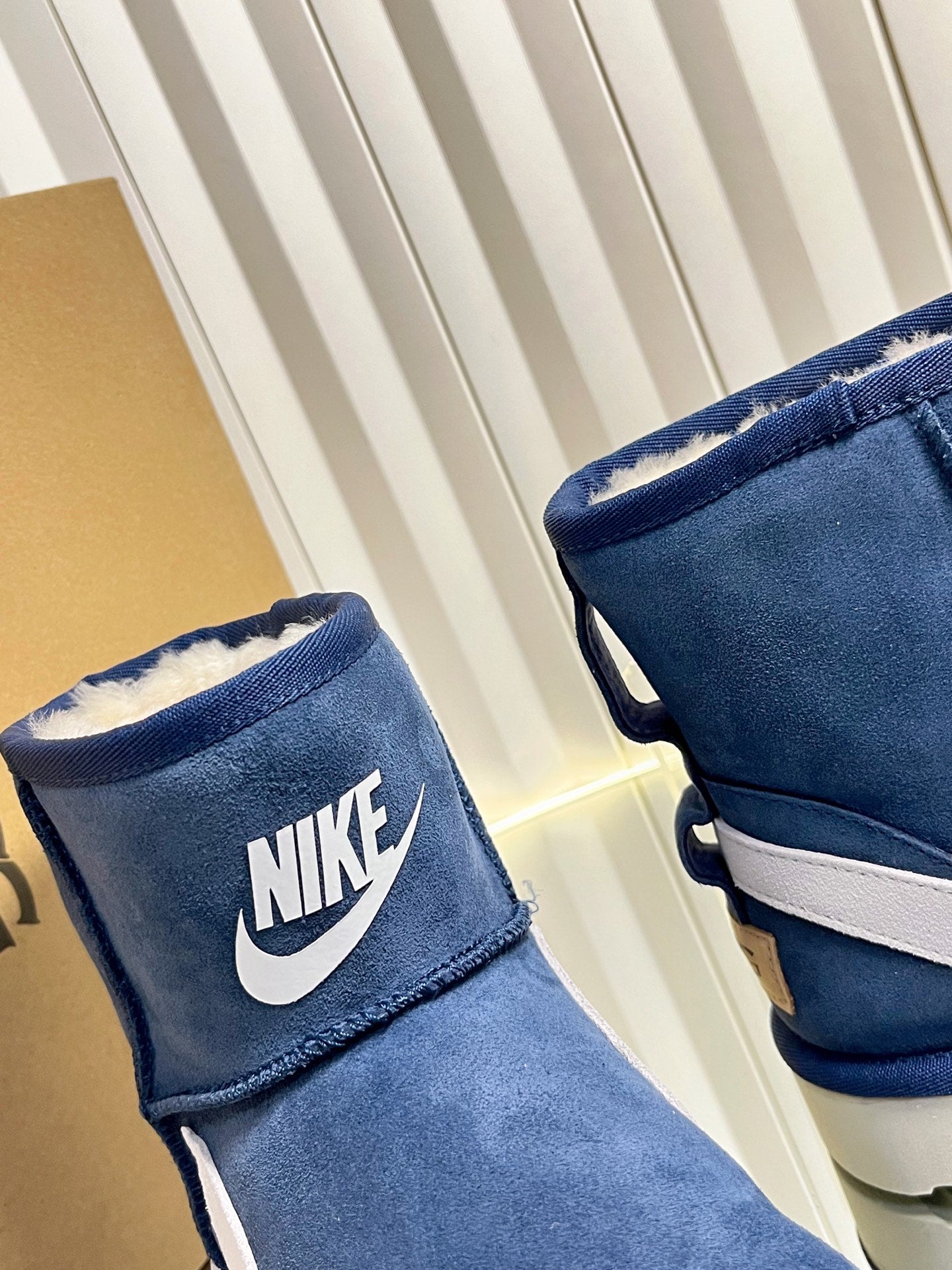 UGG x Nike Boots Blue Suede 548549