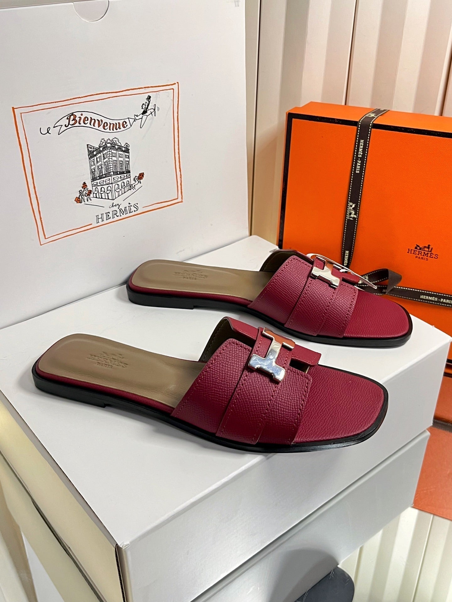 HM 26s Oran Sandals In Burgundy Red Epsom Calfskin Silver Hardware