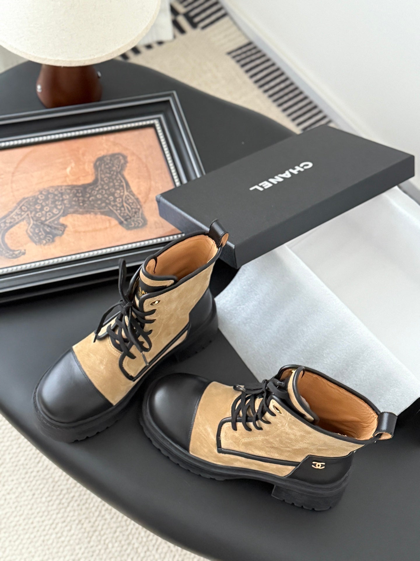 CC 25B Atelier Flats Boots Shoes Black Light Brown Sheepskin & Suede 458765