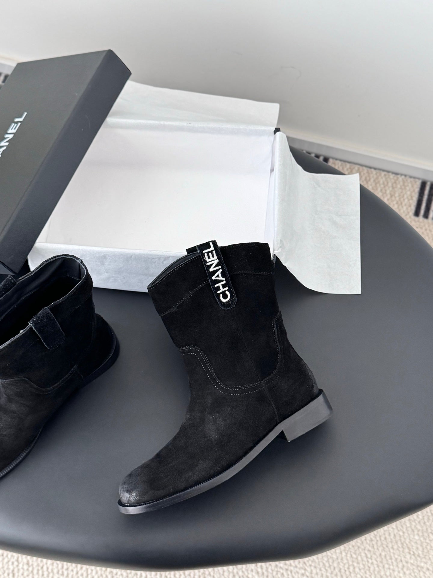 CC 25A Métiers d'Art Ankle  Boots Black Suede 540758