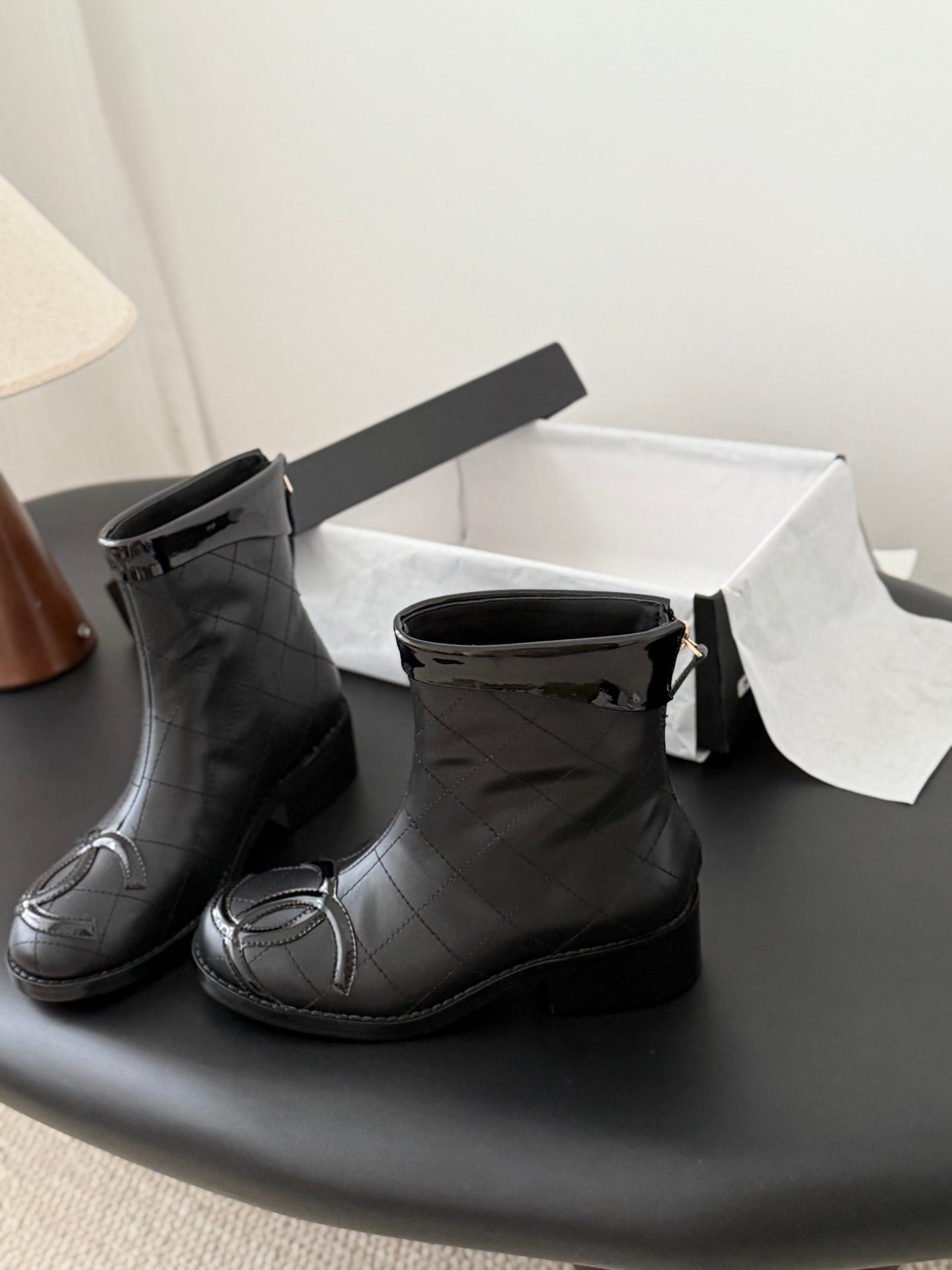 CC Cambon Ankle  Boots Black Cowhide Patent Leather 540764