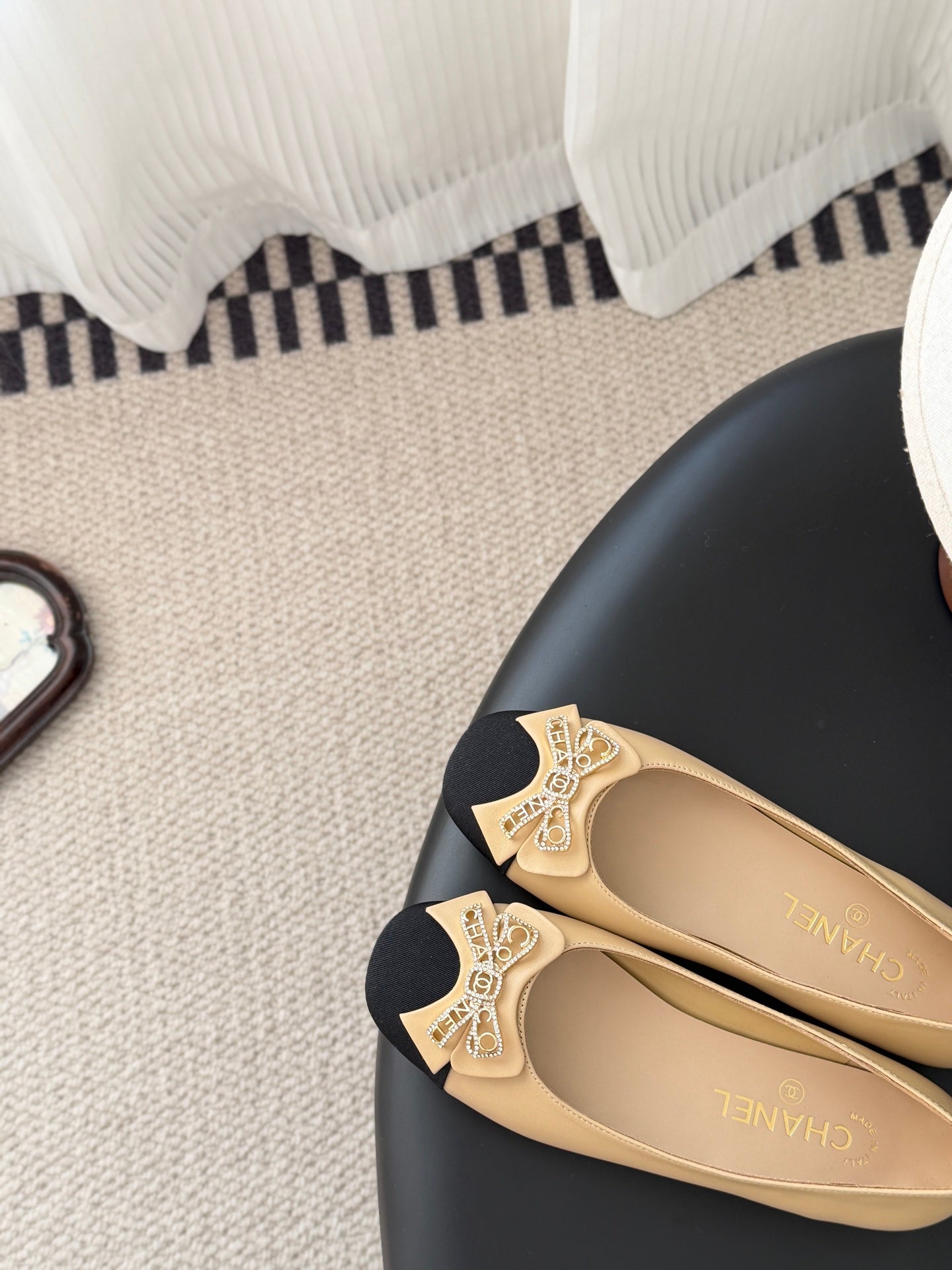 CC 26K Bow Ballet Flat Beige Black Lambskin Canvas 670828