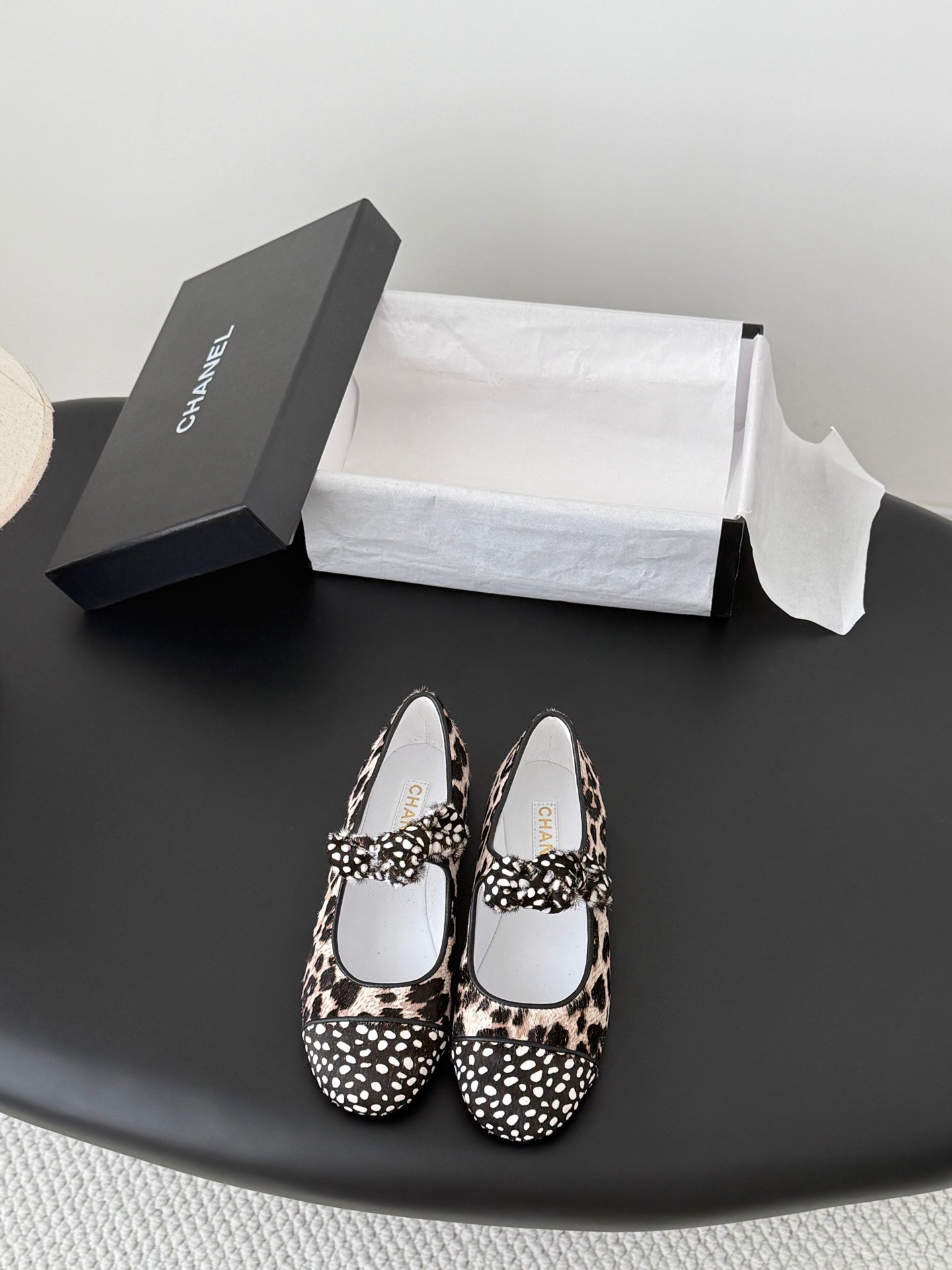 CC 26s Mary Jane Shoes Poka Dot Black Cream Horsehair 915178