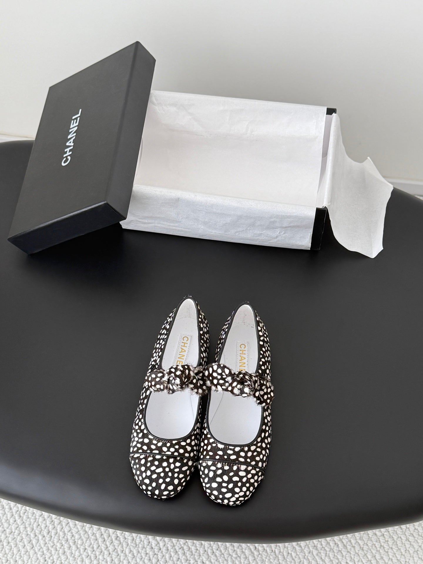 CC 26s Mary Jane Shoes Poka Dot Black White Horsehair 915180