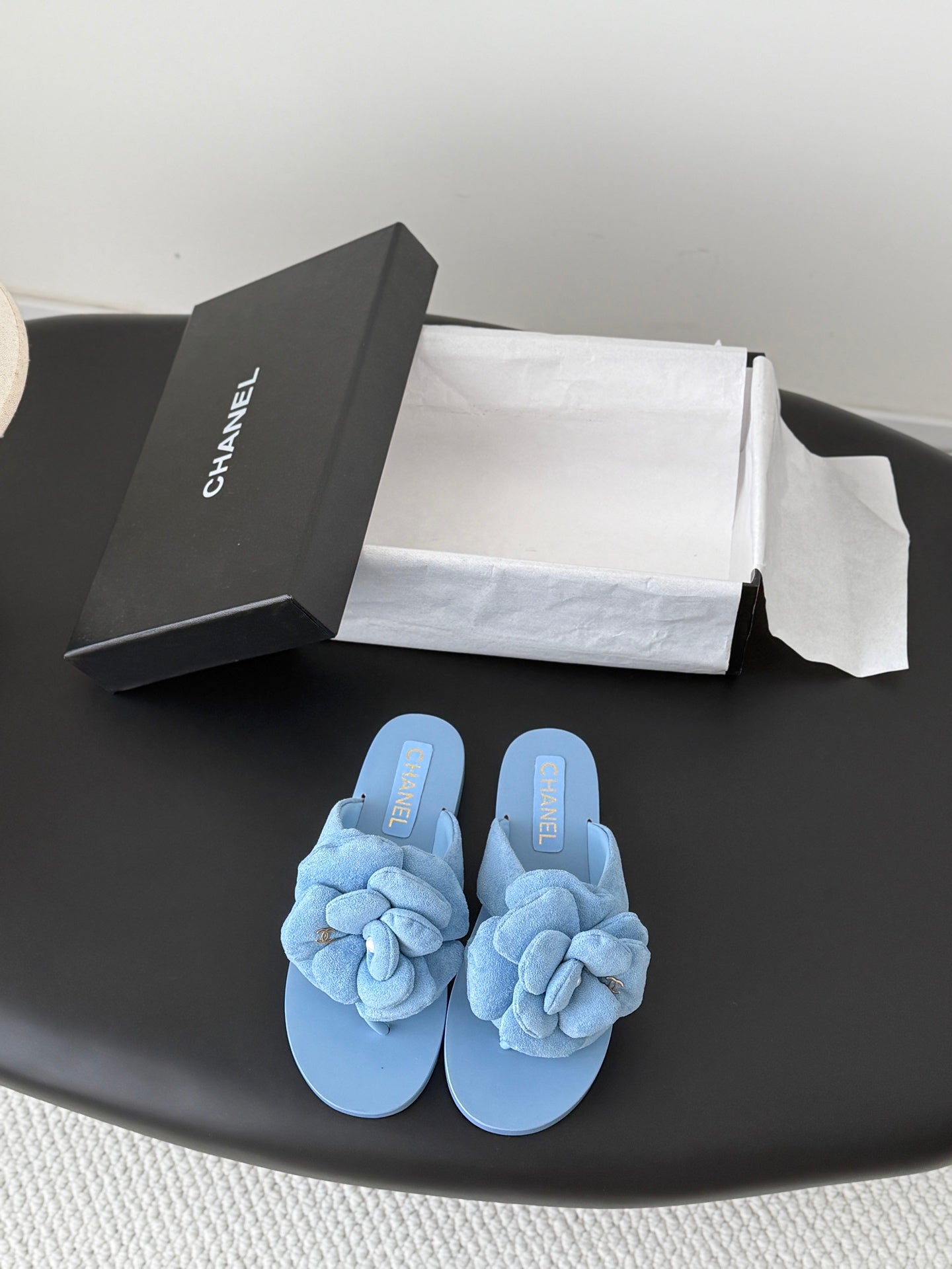CC 26K Camellia Slippers Light Blue Suede 914832