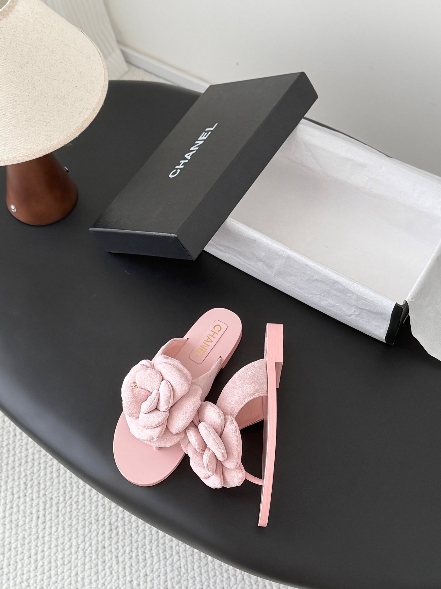 CC 26K Camellia Slippers Light Pink Suede 914836