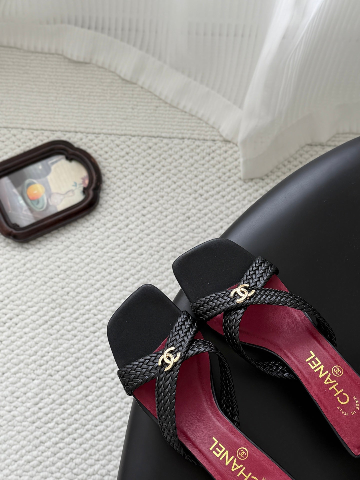 CC 26s Cross Slippers Burgundy Black Lambskin 914971