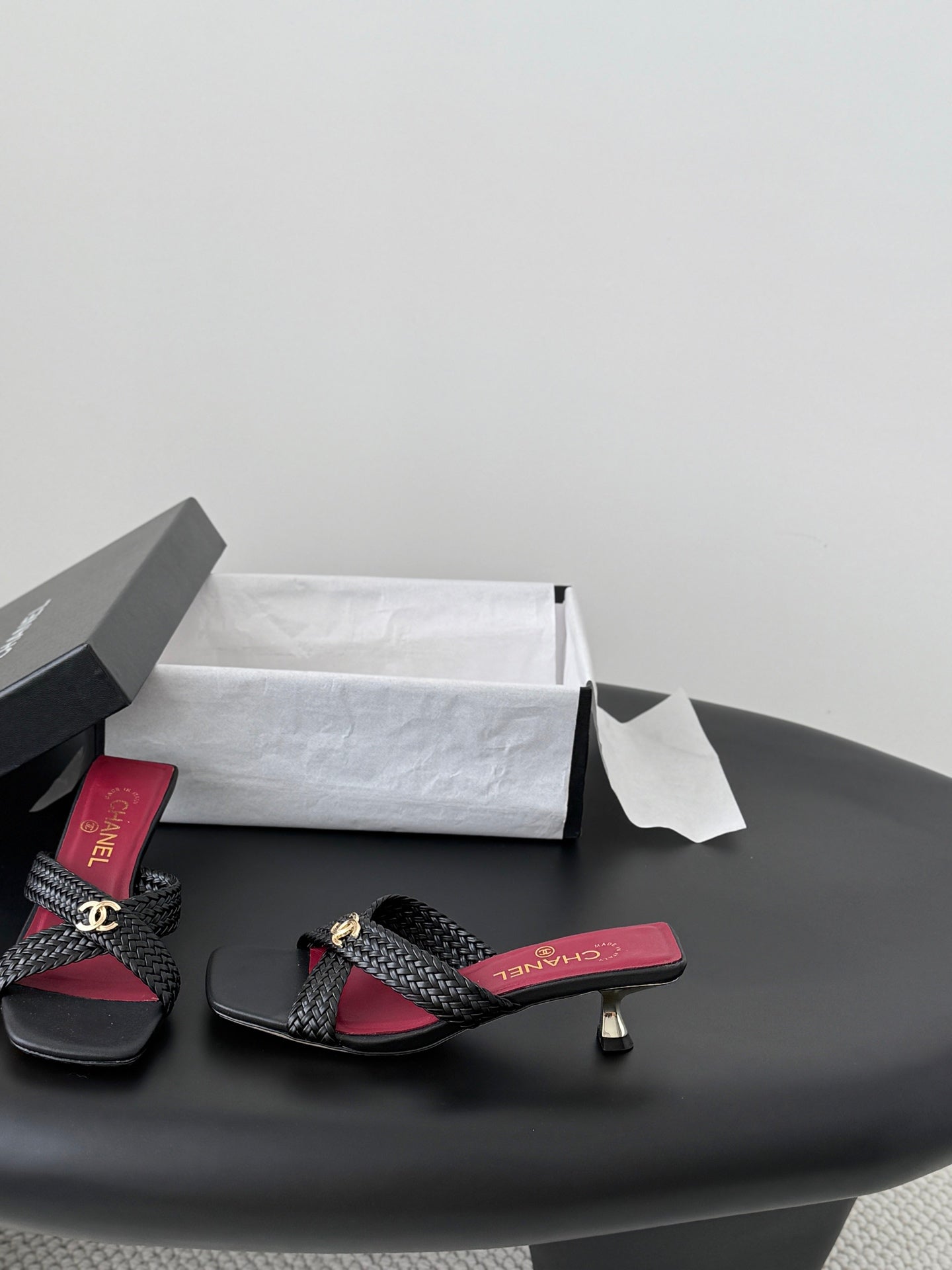 CC 26s Cross Slippers Burgundy Black Lambskin 914971