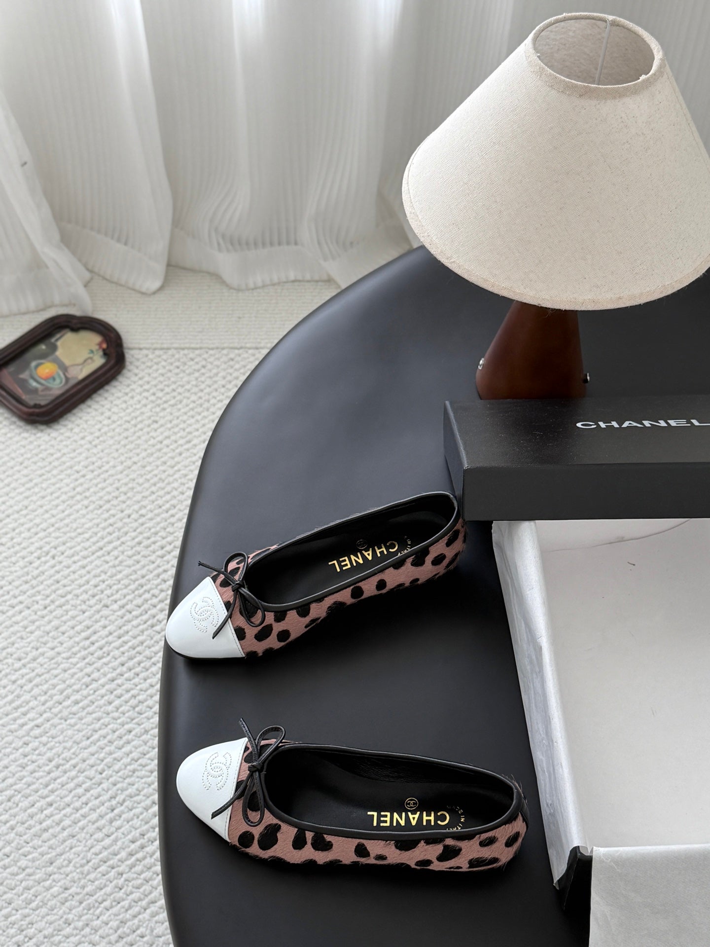 CC 26s Ballerina Flats Black Muted Pink Pony Hair Calfskin 914545