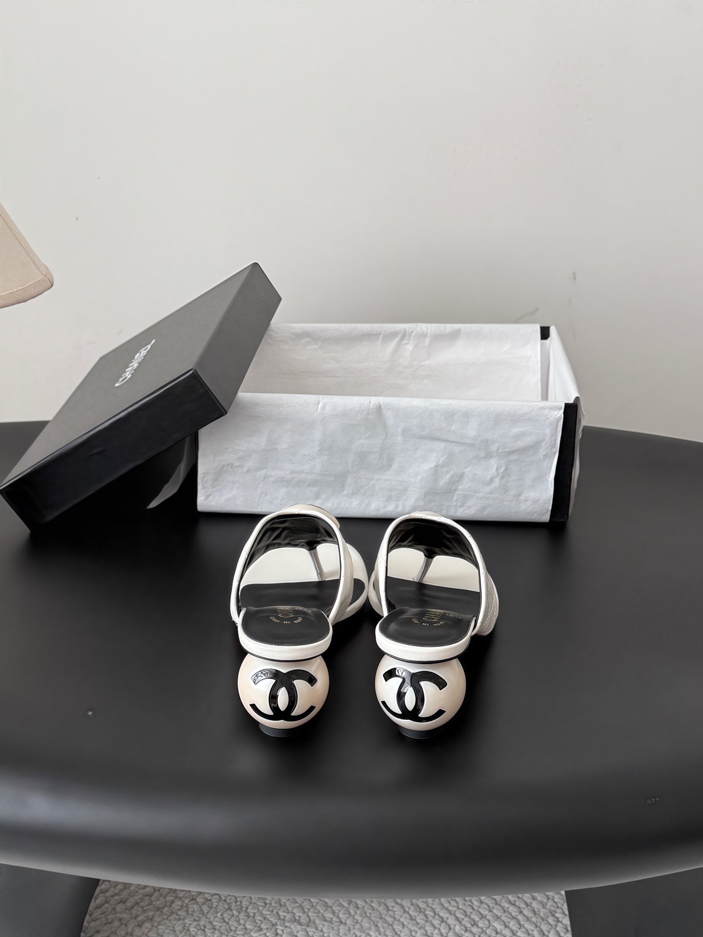 CC 26s Thong Sandals Spherical Heel White Sheepskin 964993