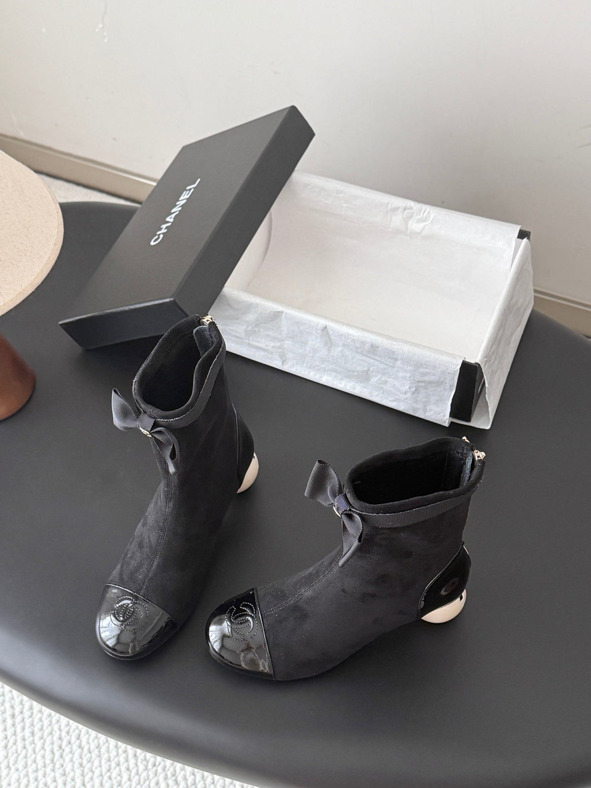 CC 26s Pearl Heel Ankle Boots Black Suede Patent 127952