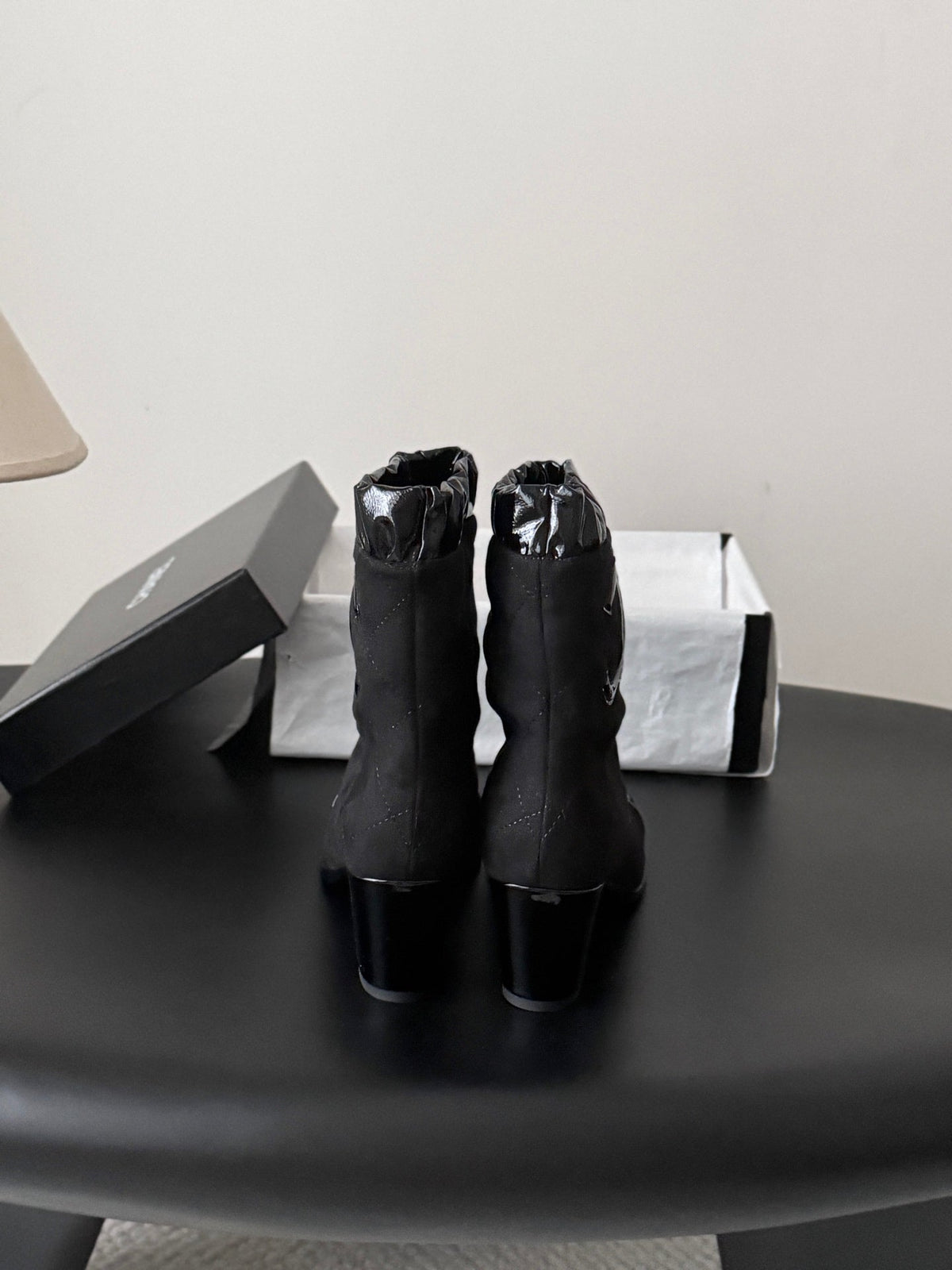 CC 26s Ankle Boots Black Suede Patent 127989