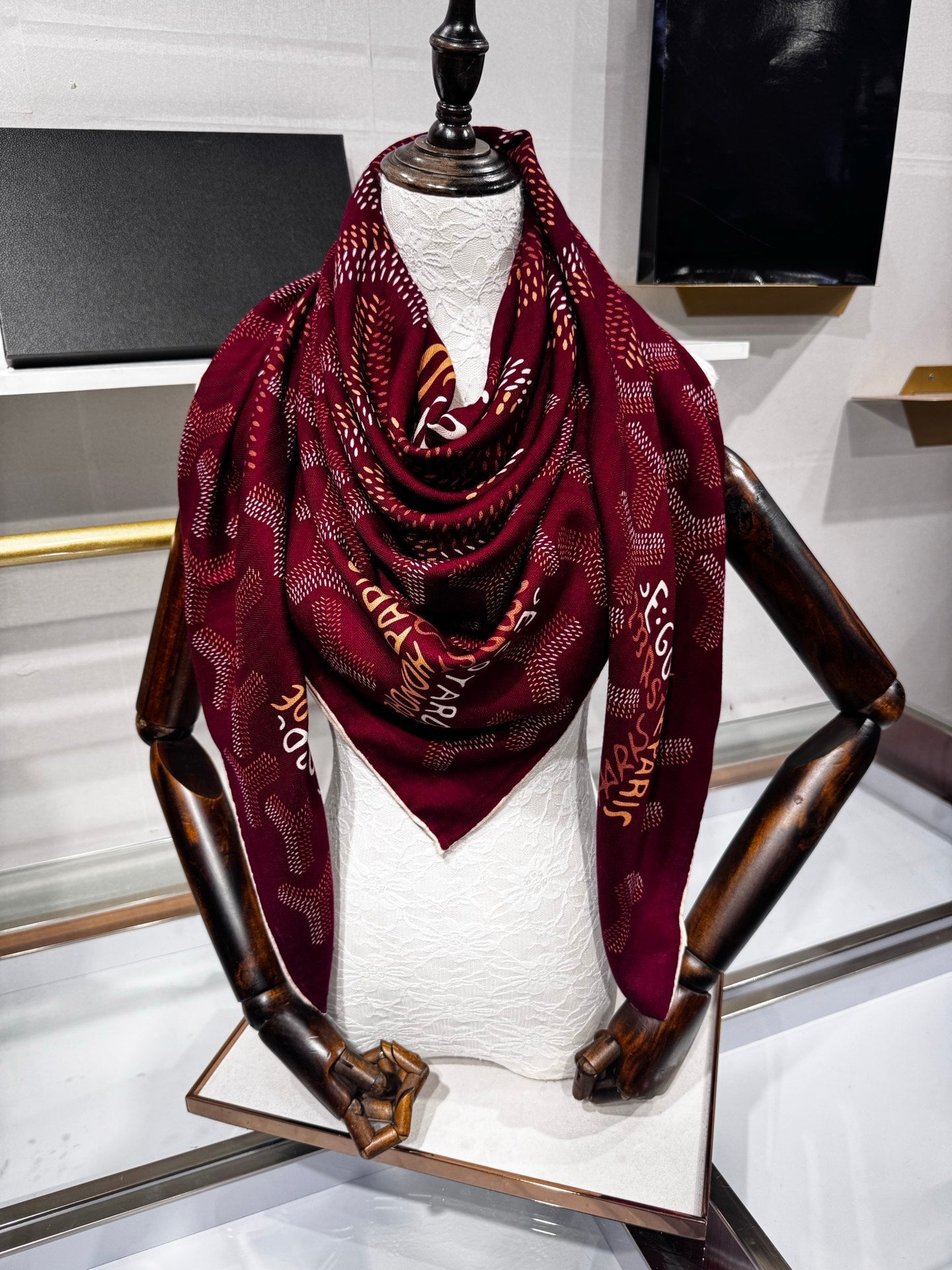 Goyard Shawl Scarf 140x140cm Burgundy Twill Silk 209995