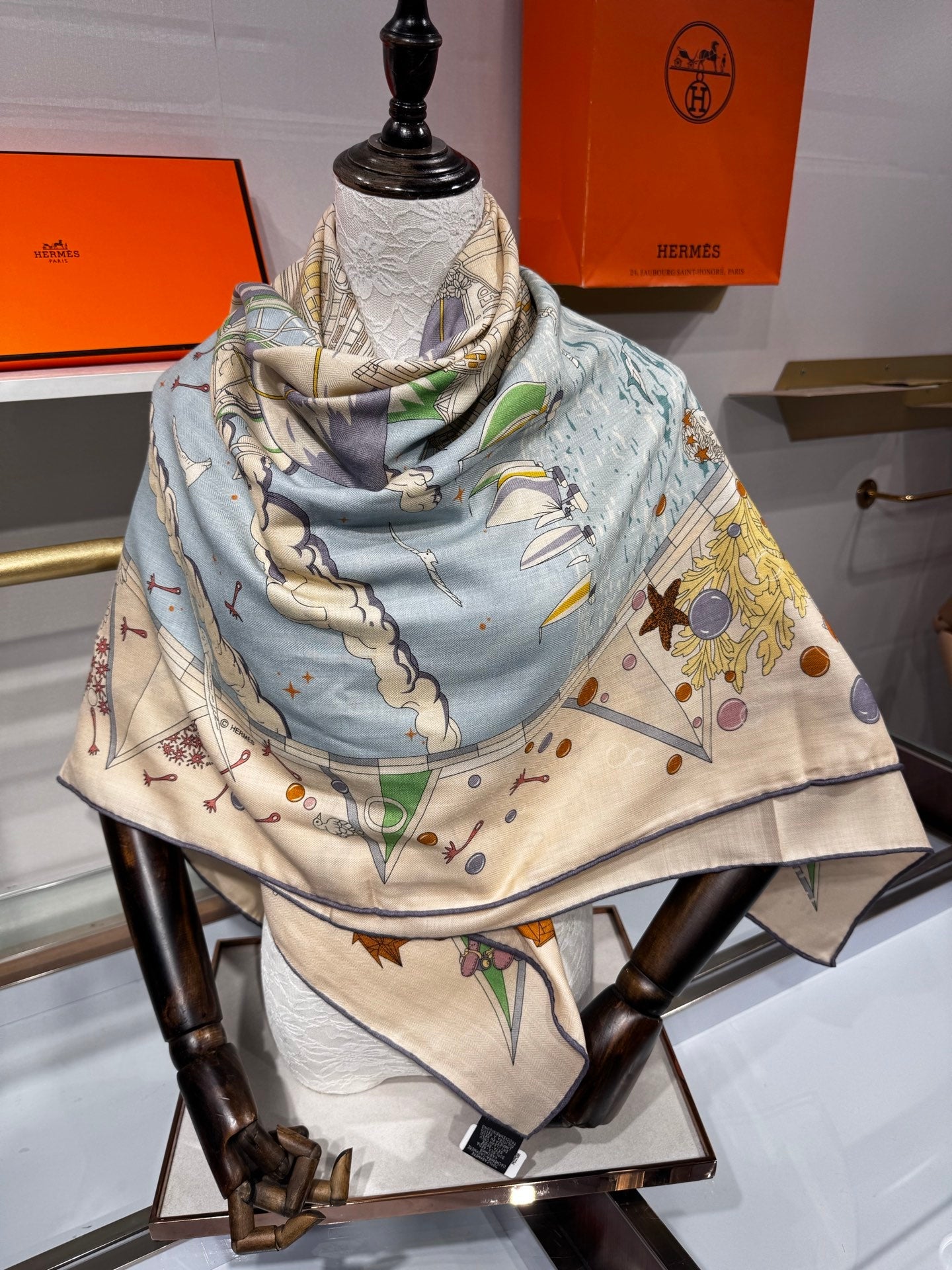 Hermès Flagship Shawl 140x140cm Cream Colorful Cashmere Silk 212383