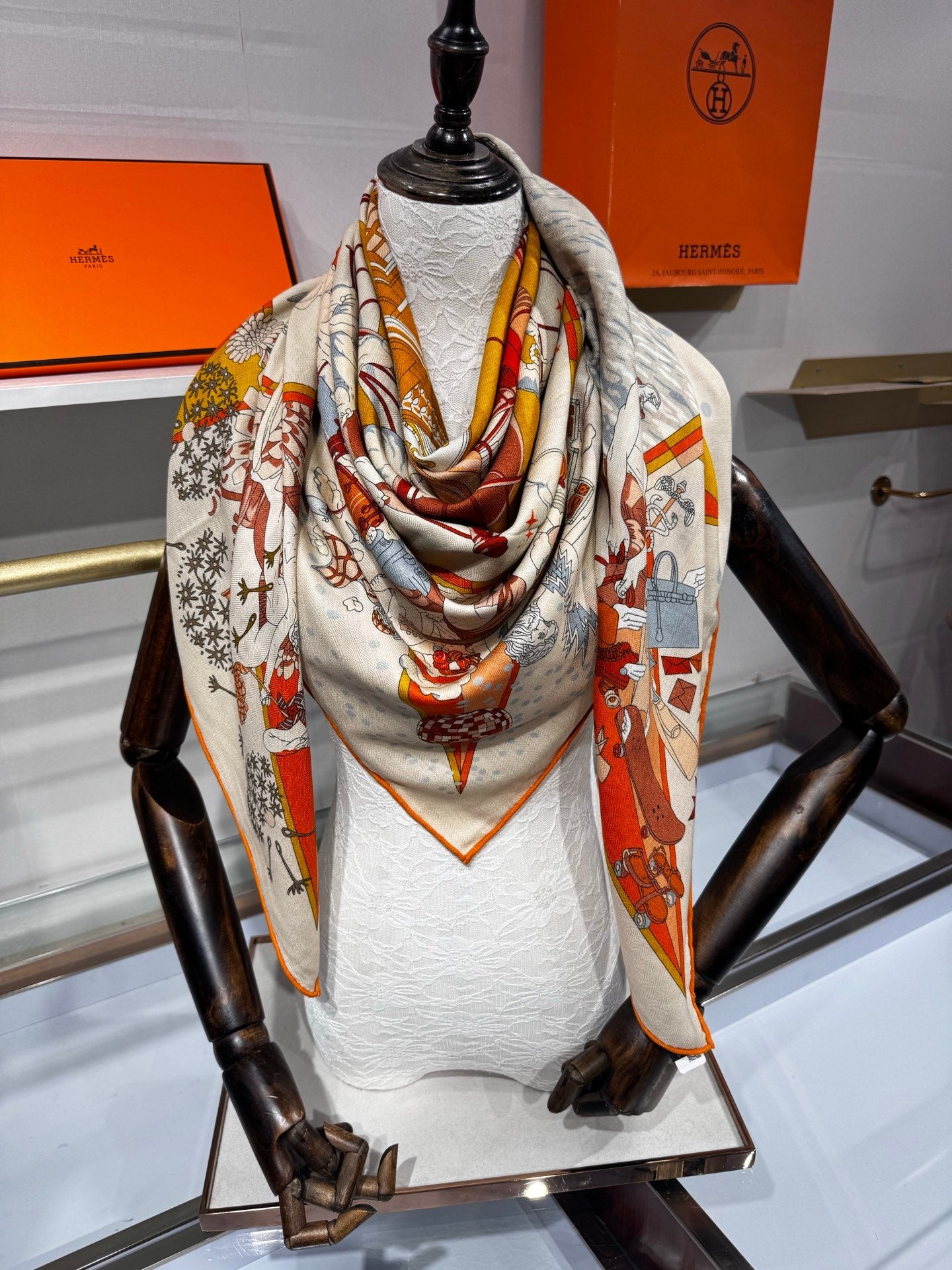 Hermès Flagship Shawl 140x140cm Brown Colorful Cashmere Silk 212385