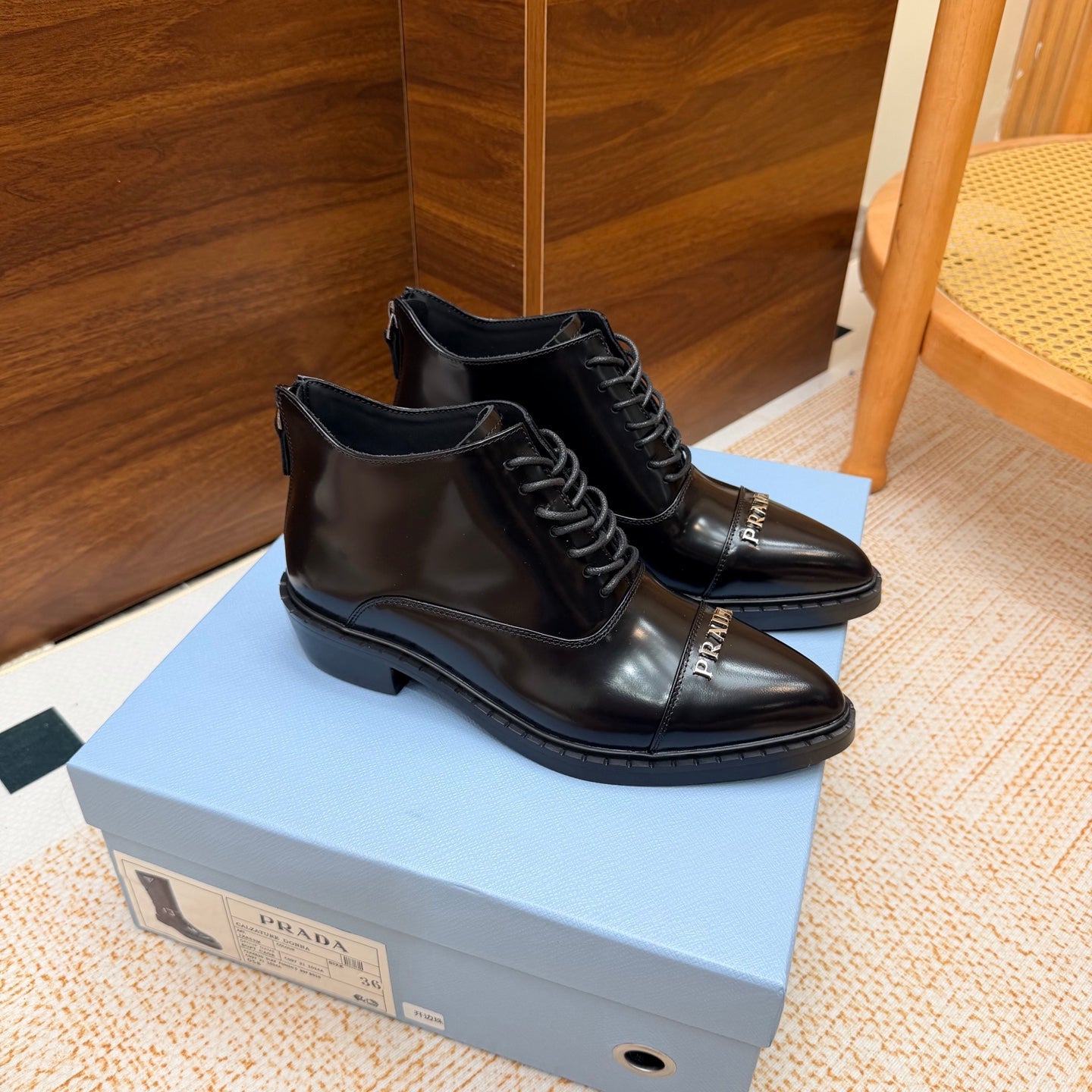 Prada 26s Pointed-Toe Derby Shoes Black Patent Leather 974552