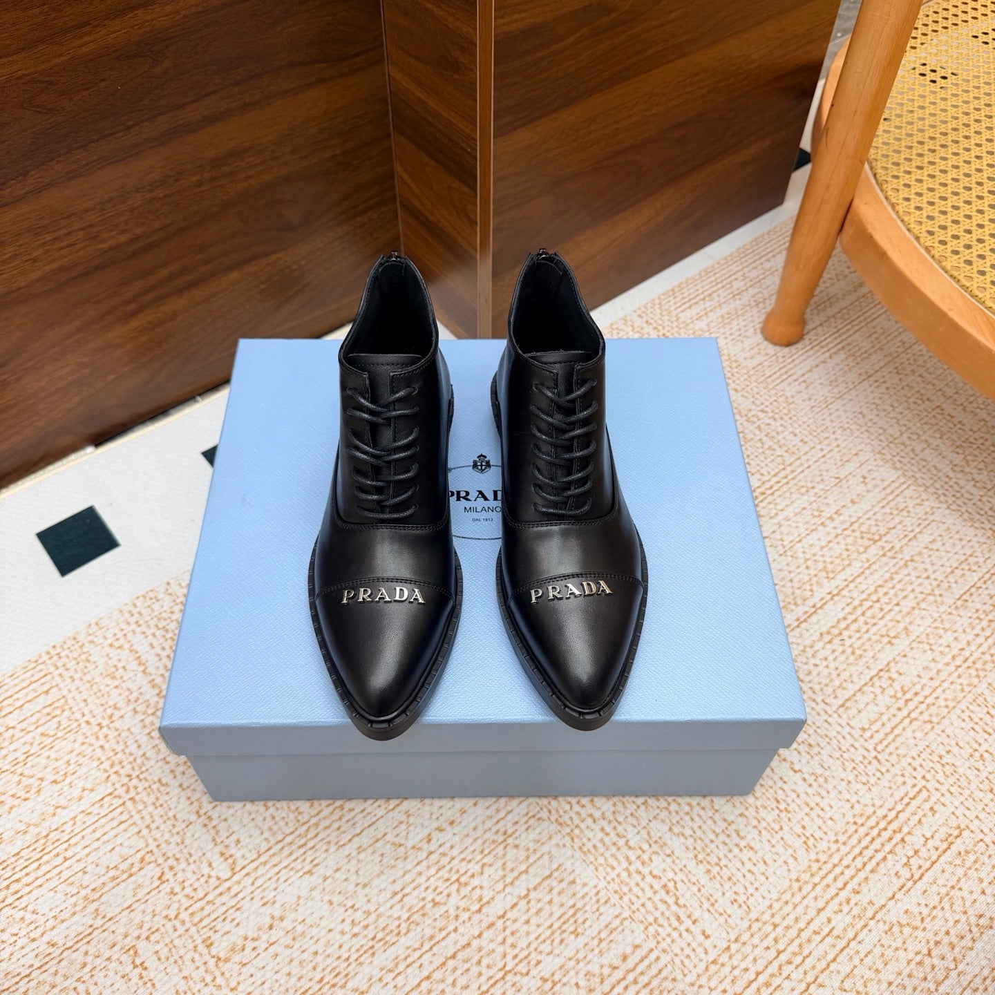 Prada 26s Pointed-Toe Derby Shoes Black Leather 974554