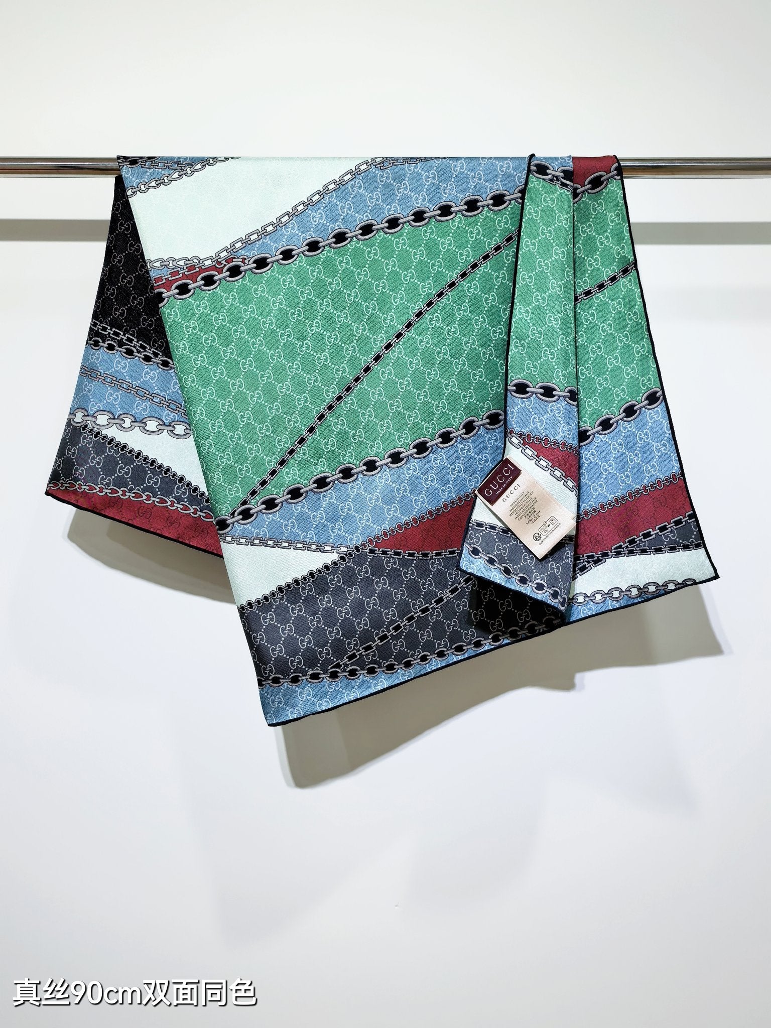 GG Scarf 90x90 Colorful Twill Silk 212062