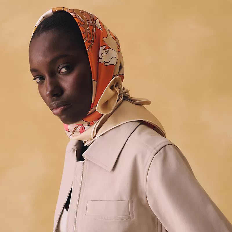 HM Le Pommier Sellier Scarf 90x90cm Beige Silk Twill 223461