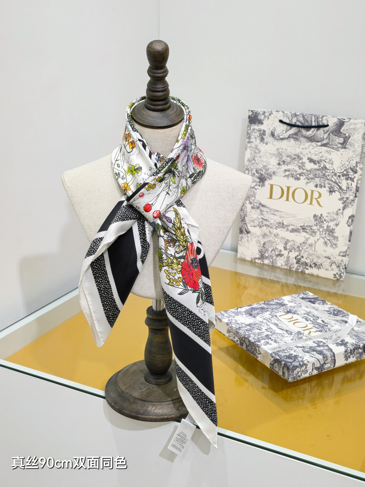 CD D-Millefiori Scarf 90x90 Black Colorful Twill Silk 219480