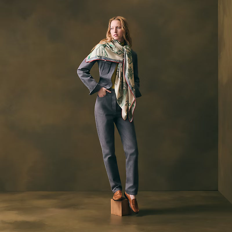 HM 26s Scarf 140 In Cashmere And Silk 404505