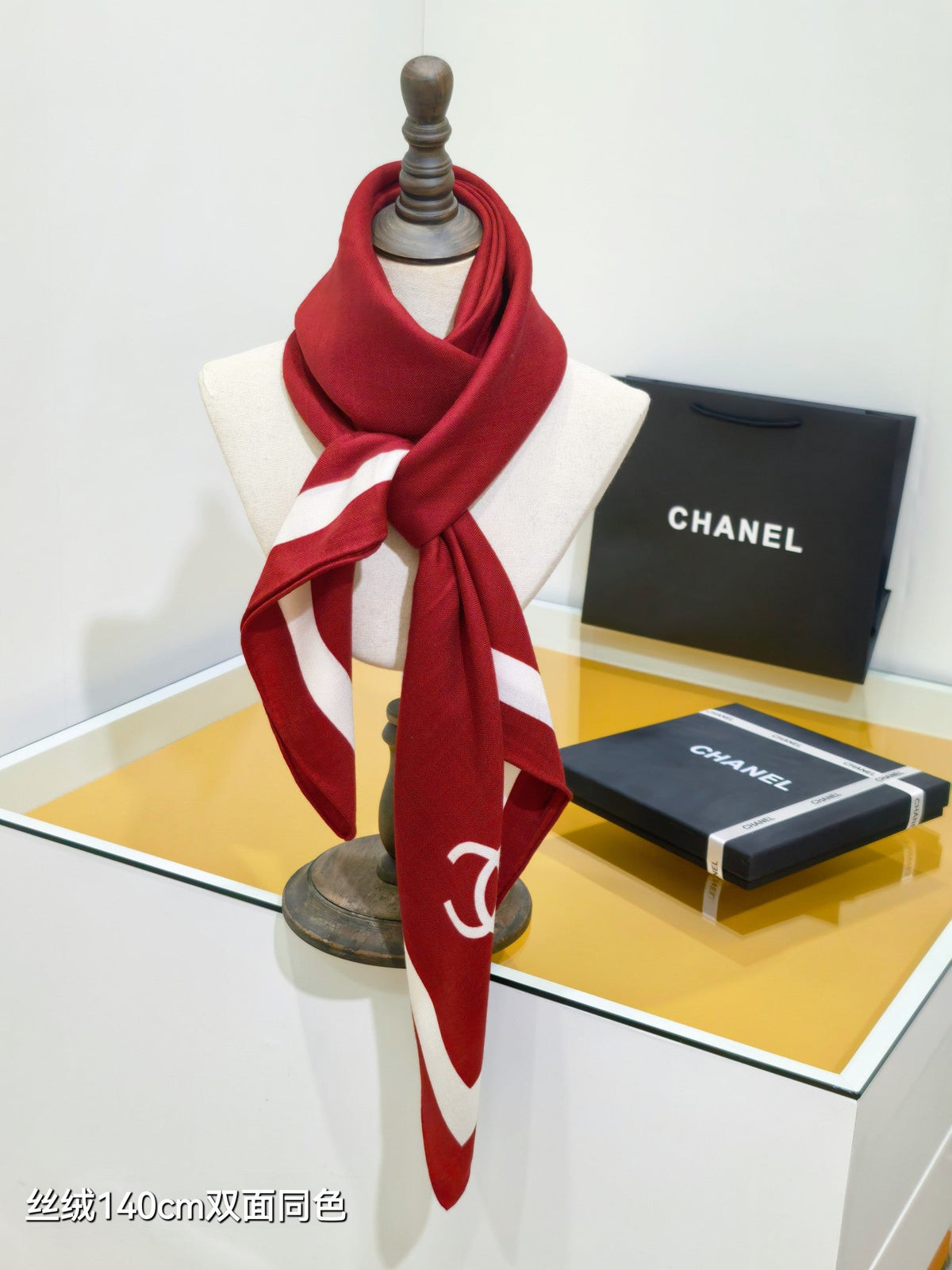 CC 26s Scarf 140 In Cashmere And Silk 478076