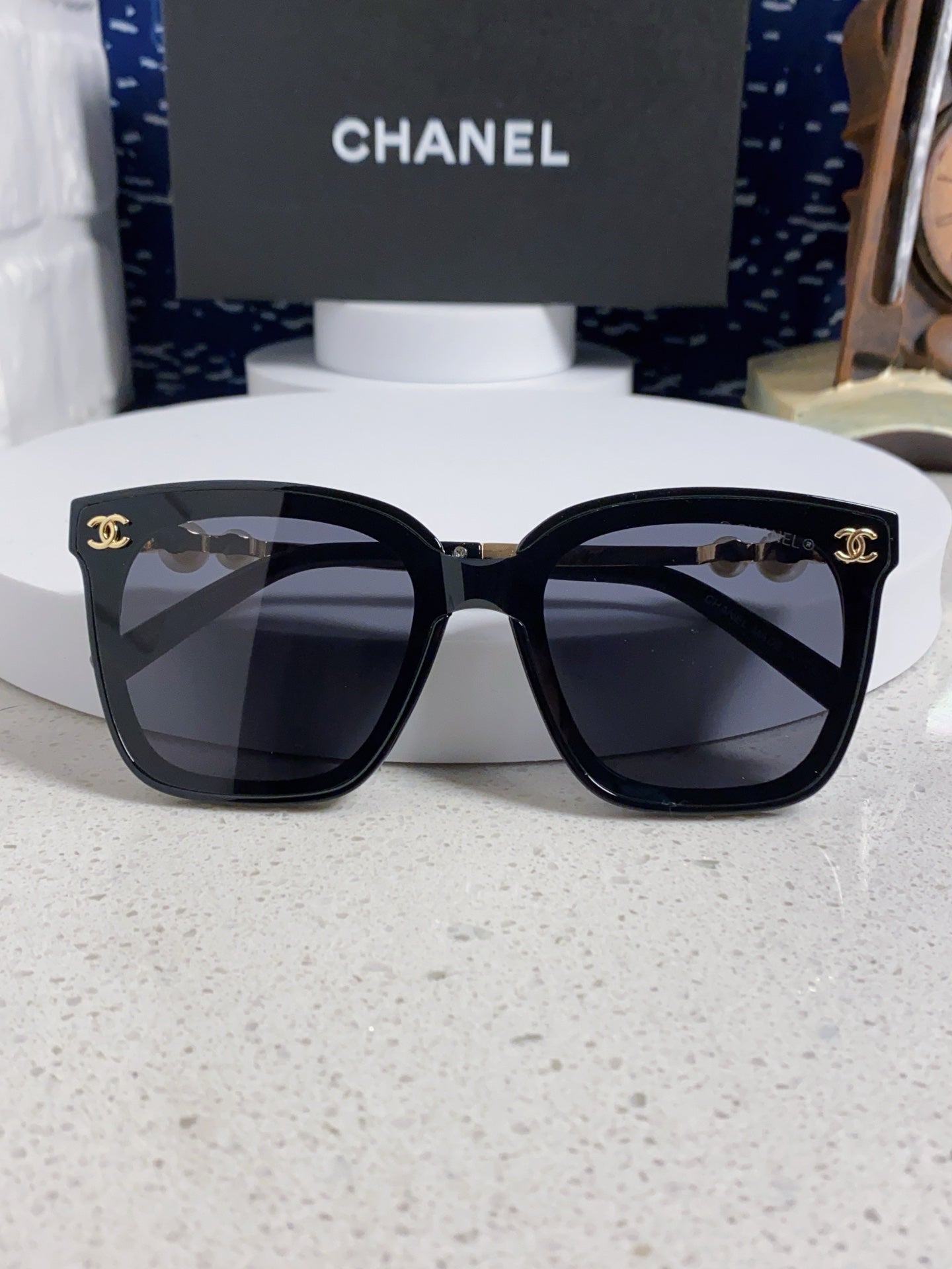 CC Sunglasses 429555