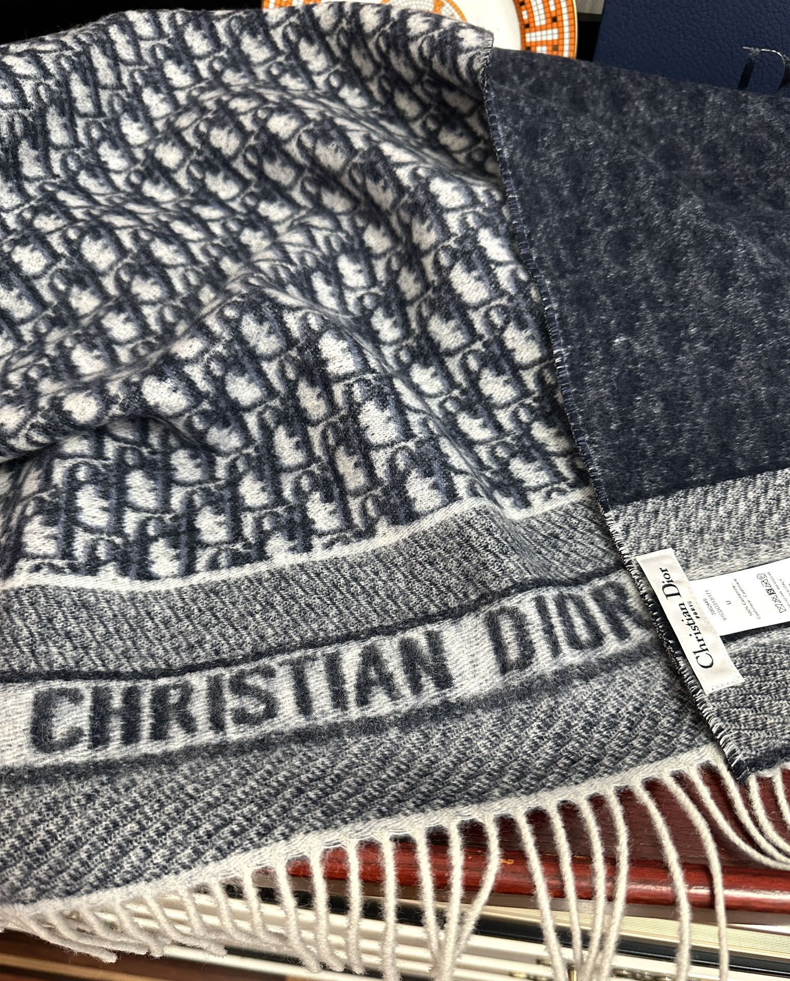 OBLIQUE 190 CM SCARF IN DARK BLUE MIX WHITE TECHNICAL CASHMERE 415486