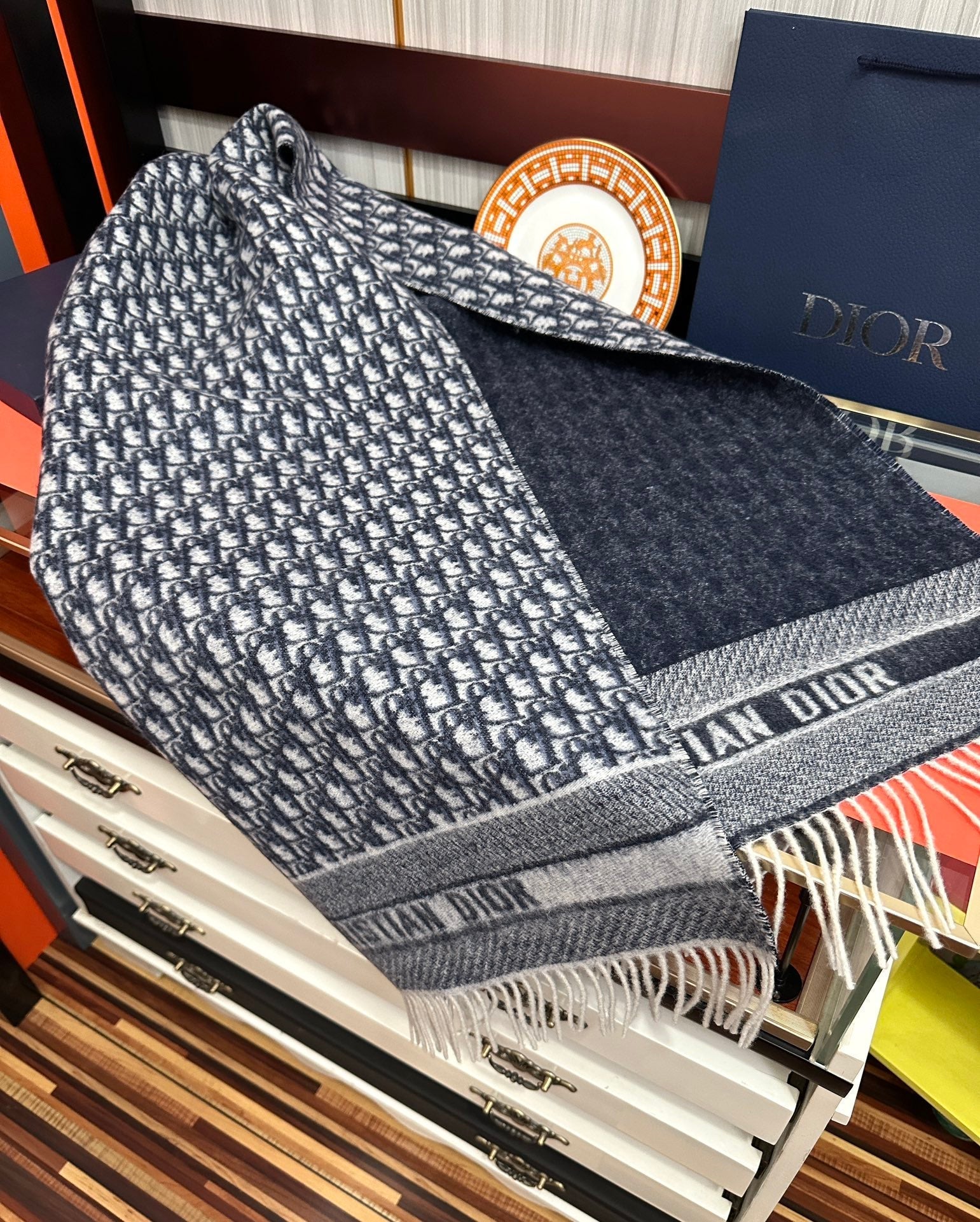 OBLIQUE 190 CM SCARF IN DARK BLUE MIX WHITE TECHNICAL CASHMERE 415486