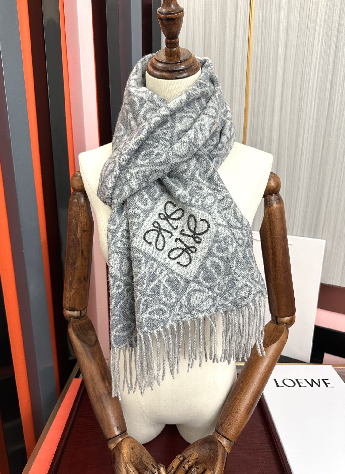 Loewe  Anagram Scarf 180CM Grey Cashmere 153106