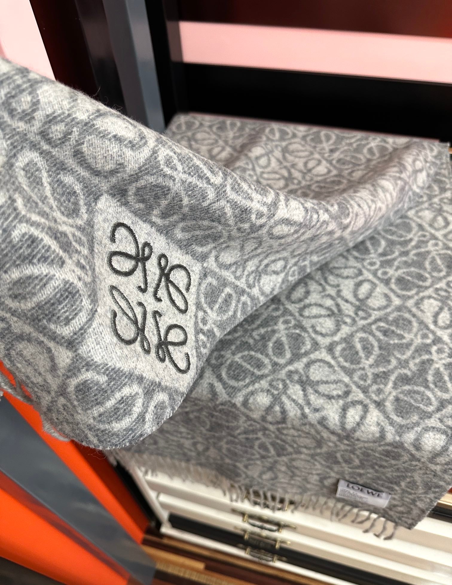 Loewe  Anagram Scarf 180CM Grey Cashmere 153106