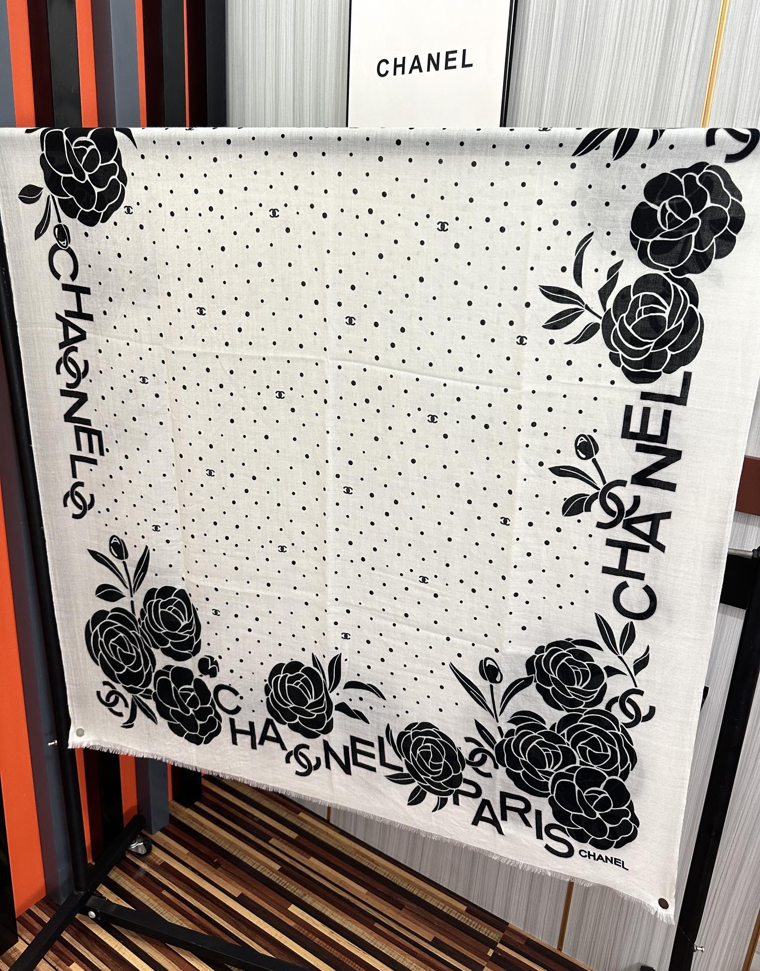 CC Camellia Letter Print 200cm White Black Cashmere 153134