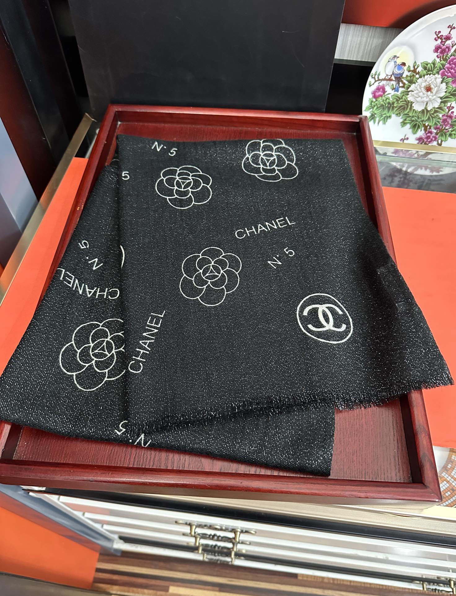 CC 26s Scarf 200cm Black Cashmere 271203