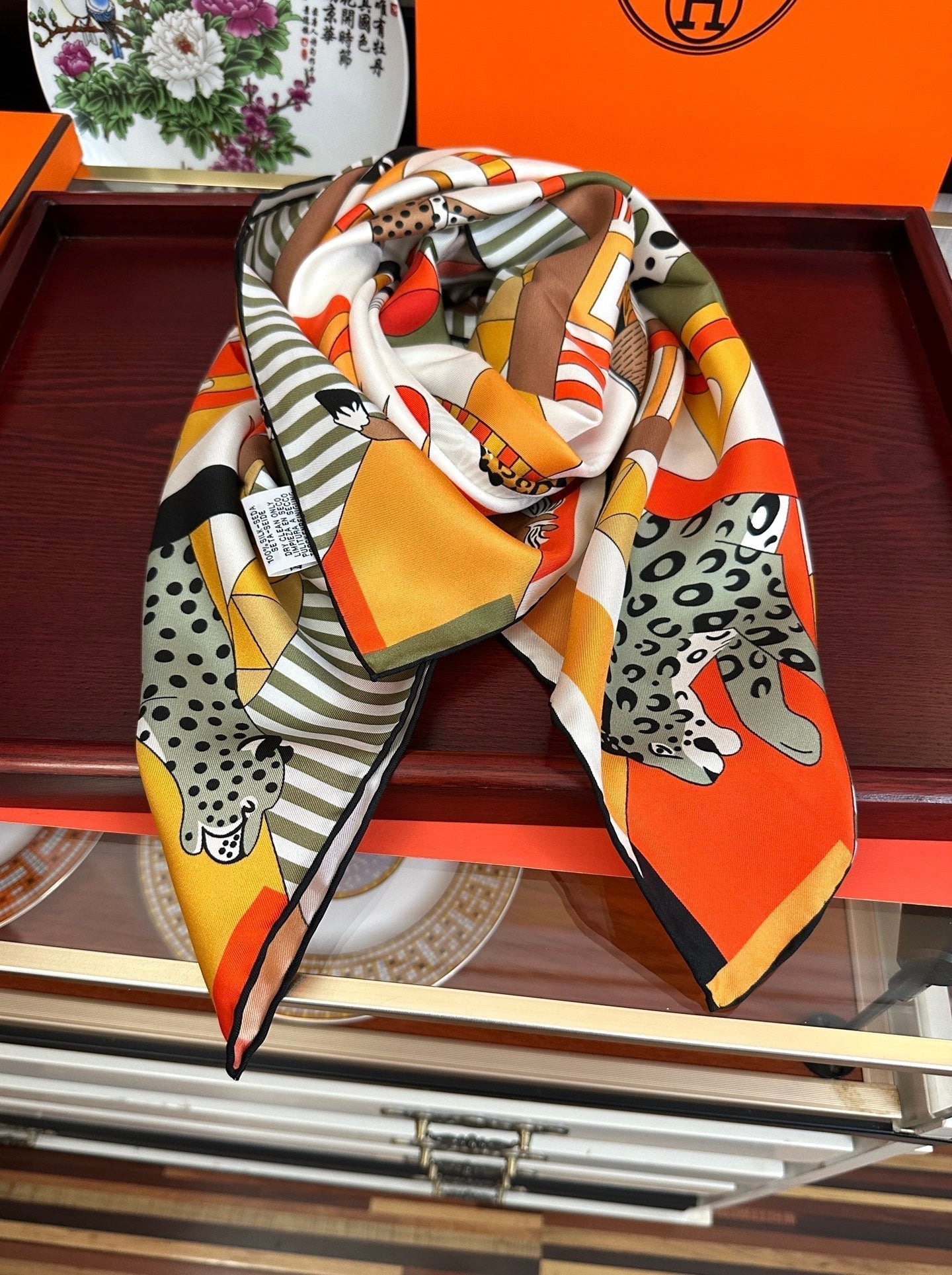 Hermes 26s Scarf 90 In Silk 303331