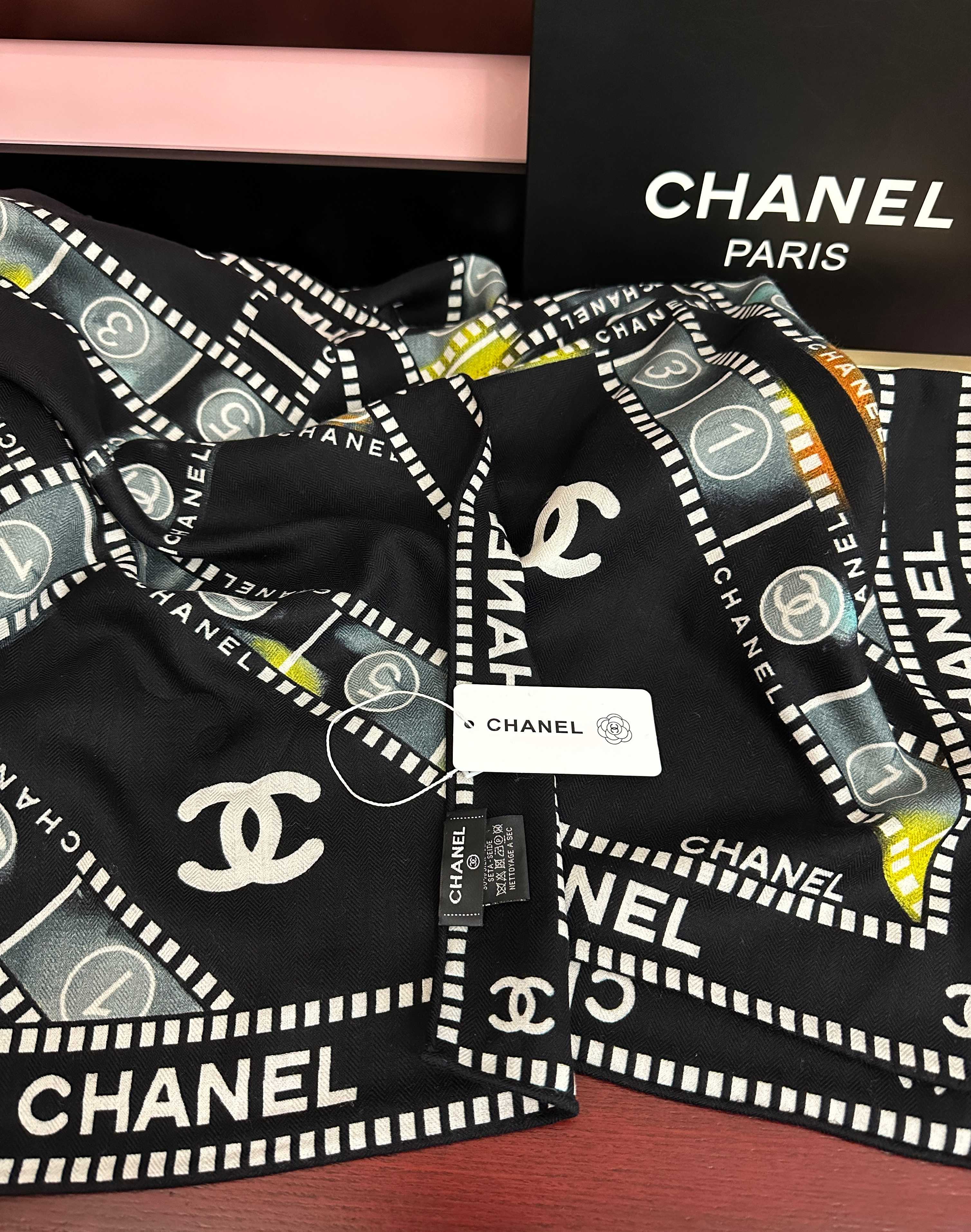 CC 26s Scarf 140 In Cashmere And Silk 446685