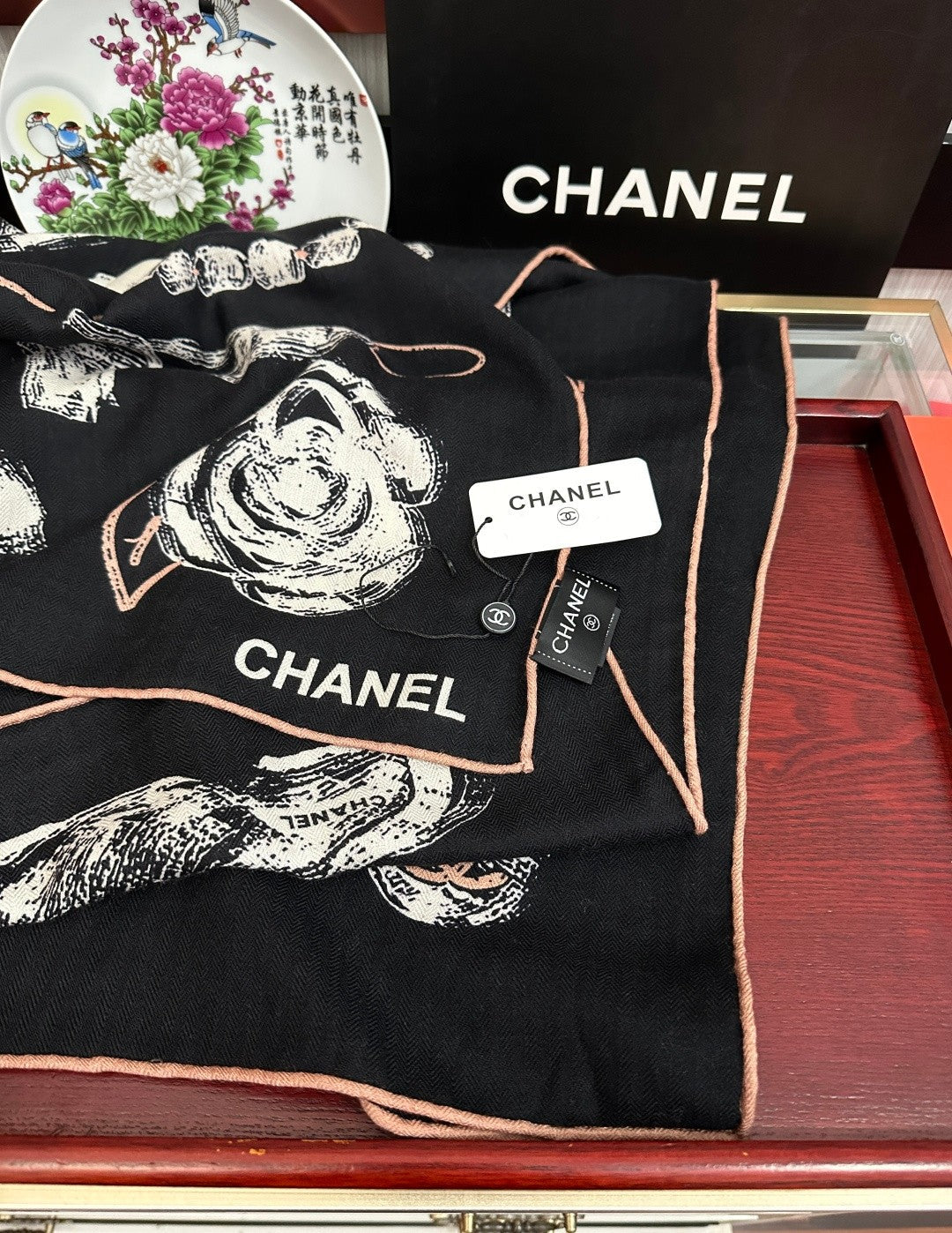 CC 26s Scarf 140 In Cashmere And Silk 445065