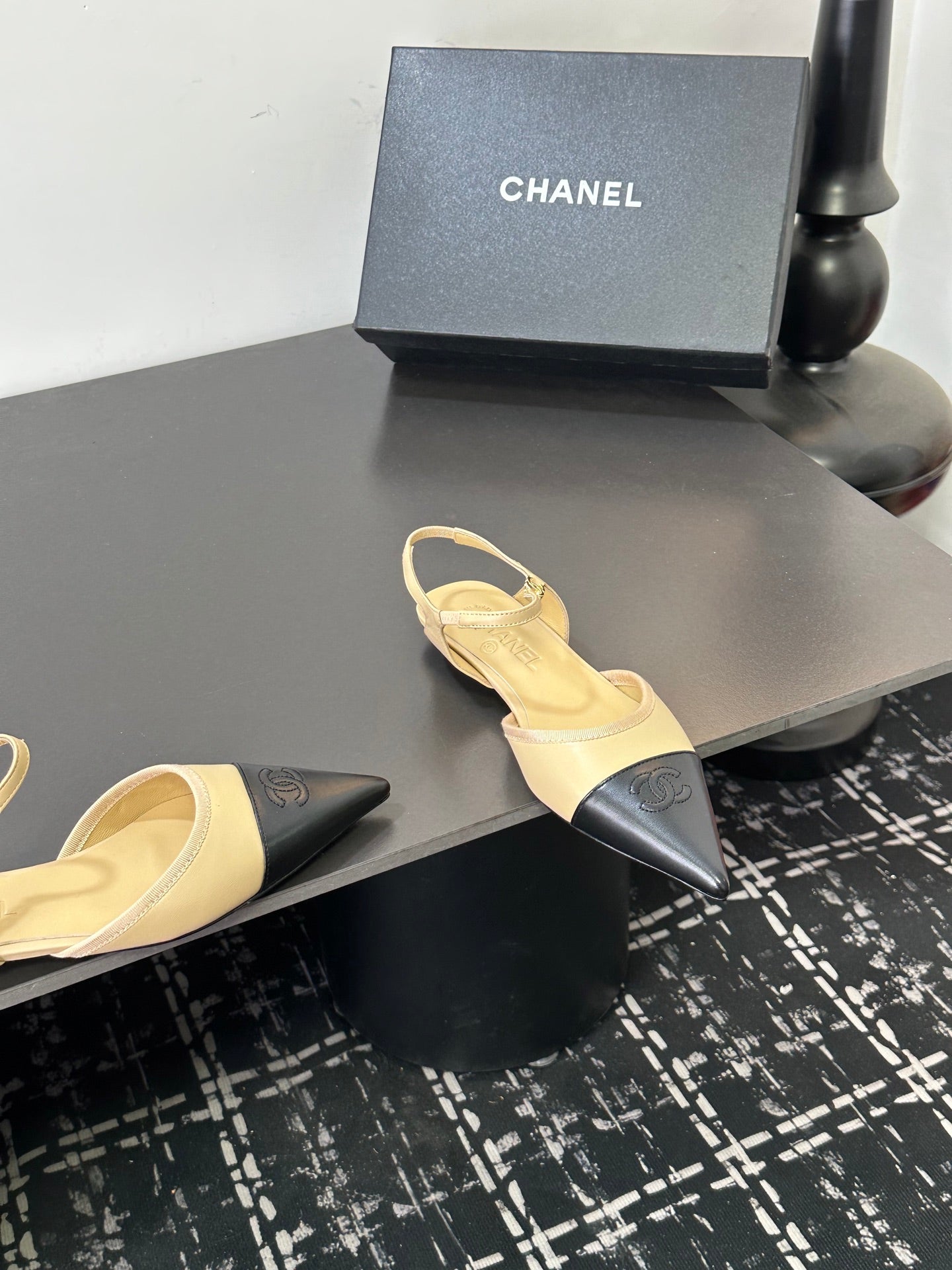 Chanel 26S Flat Pointed-Toe Slingbacks In Beige And Black Lambskin