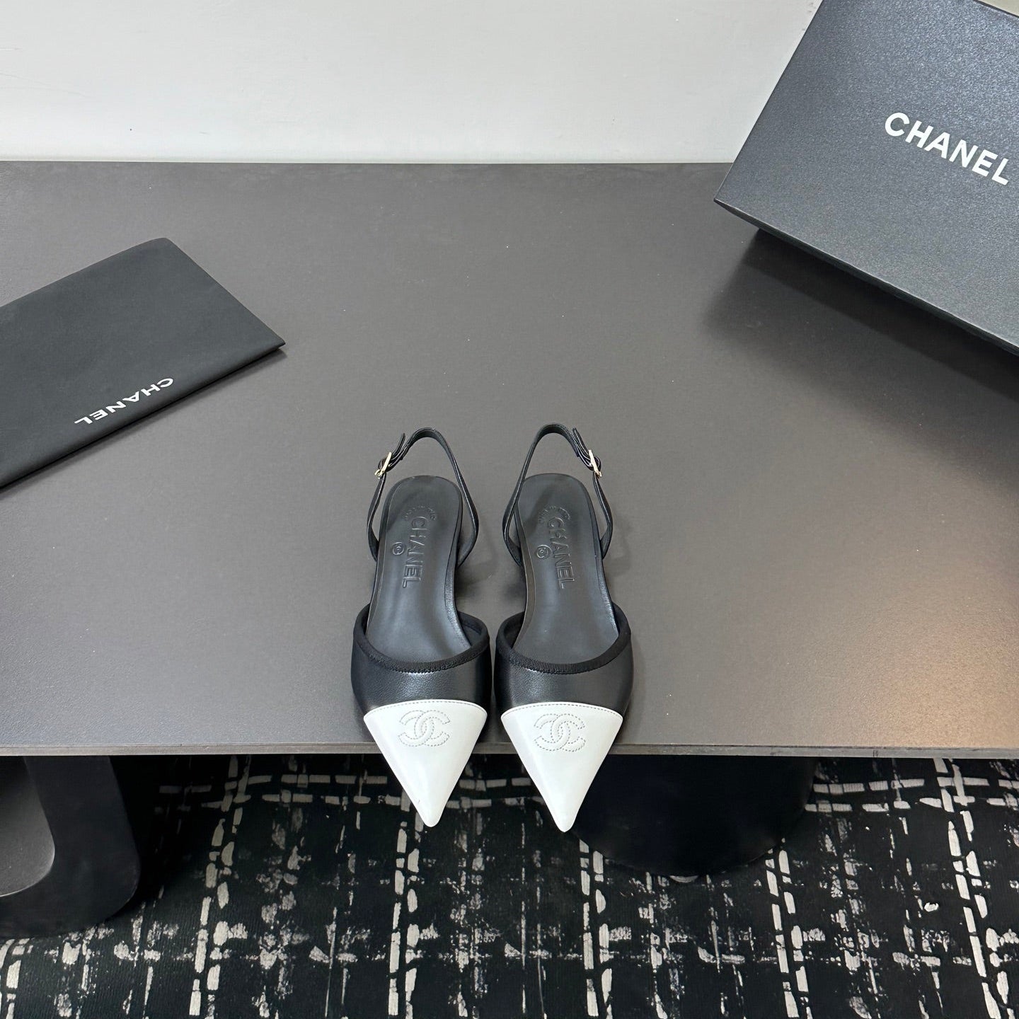 Chanel 26S Slingback Flats In Black And White Lambskin