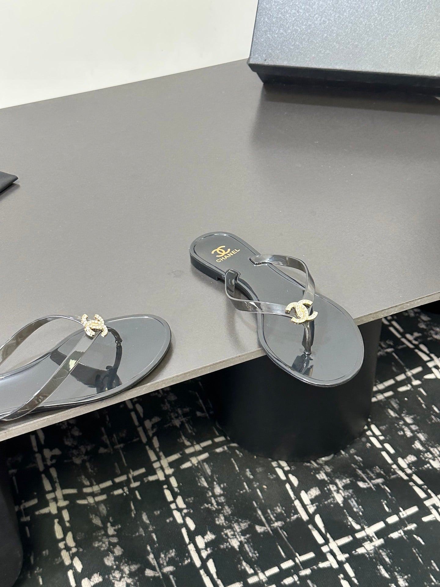 CC 26s Flip-Flops Black Eva Rubber 816395