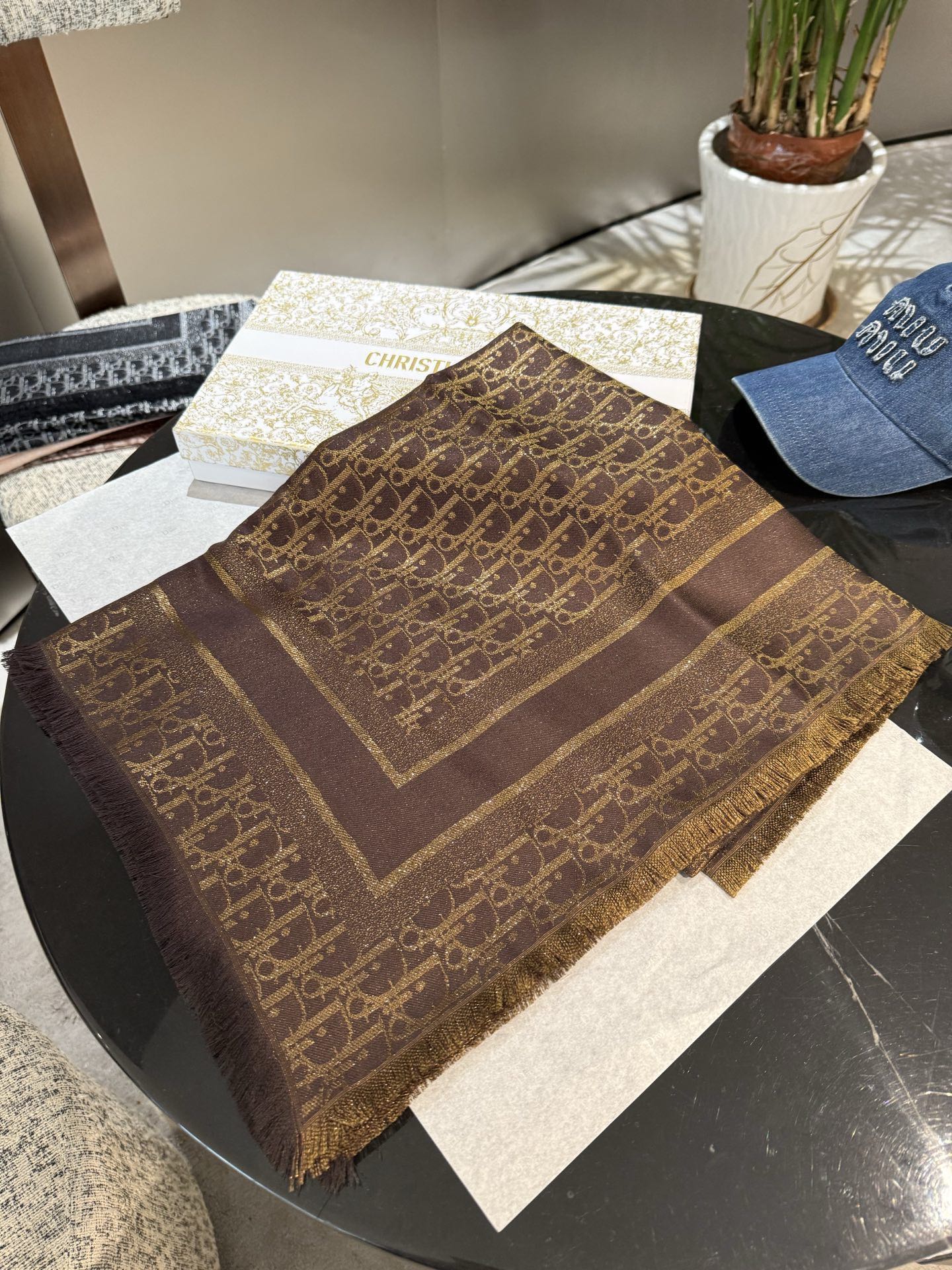 Dior 26s Scarf 140cm In Cashmere Silk 262320