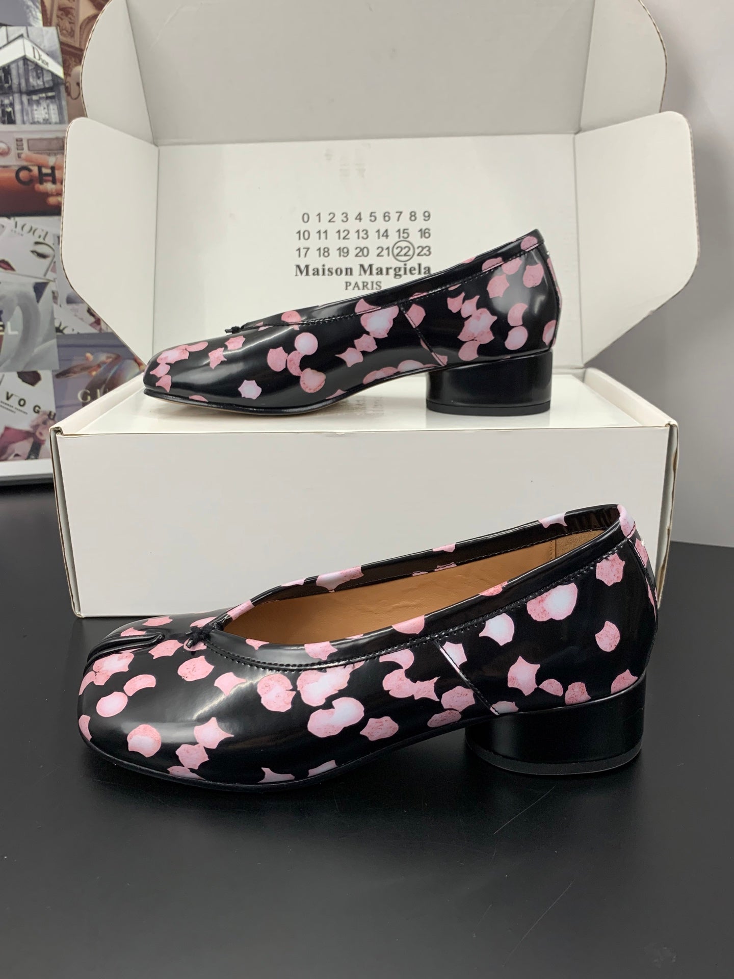 MM6 Tabi Ballet Flats 2cm Black Pink Cowhide 895245