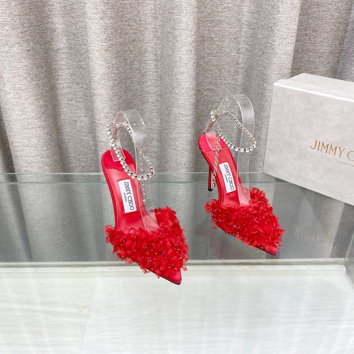 Jimmy Choo Saeda Pumps Red Mesh Lambskin 668534