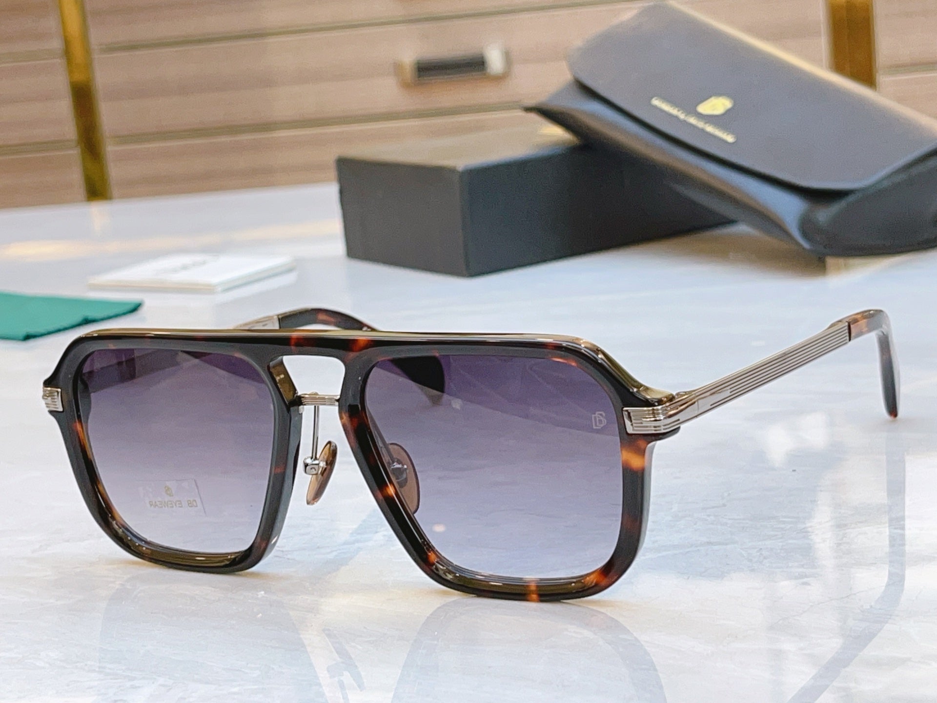 David Beckham DB7136 Metal Sunglasses 189551