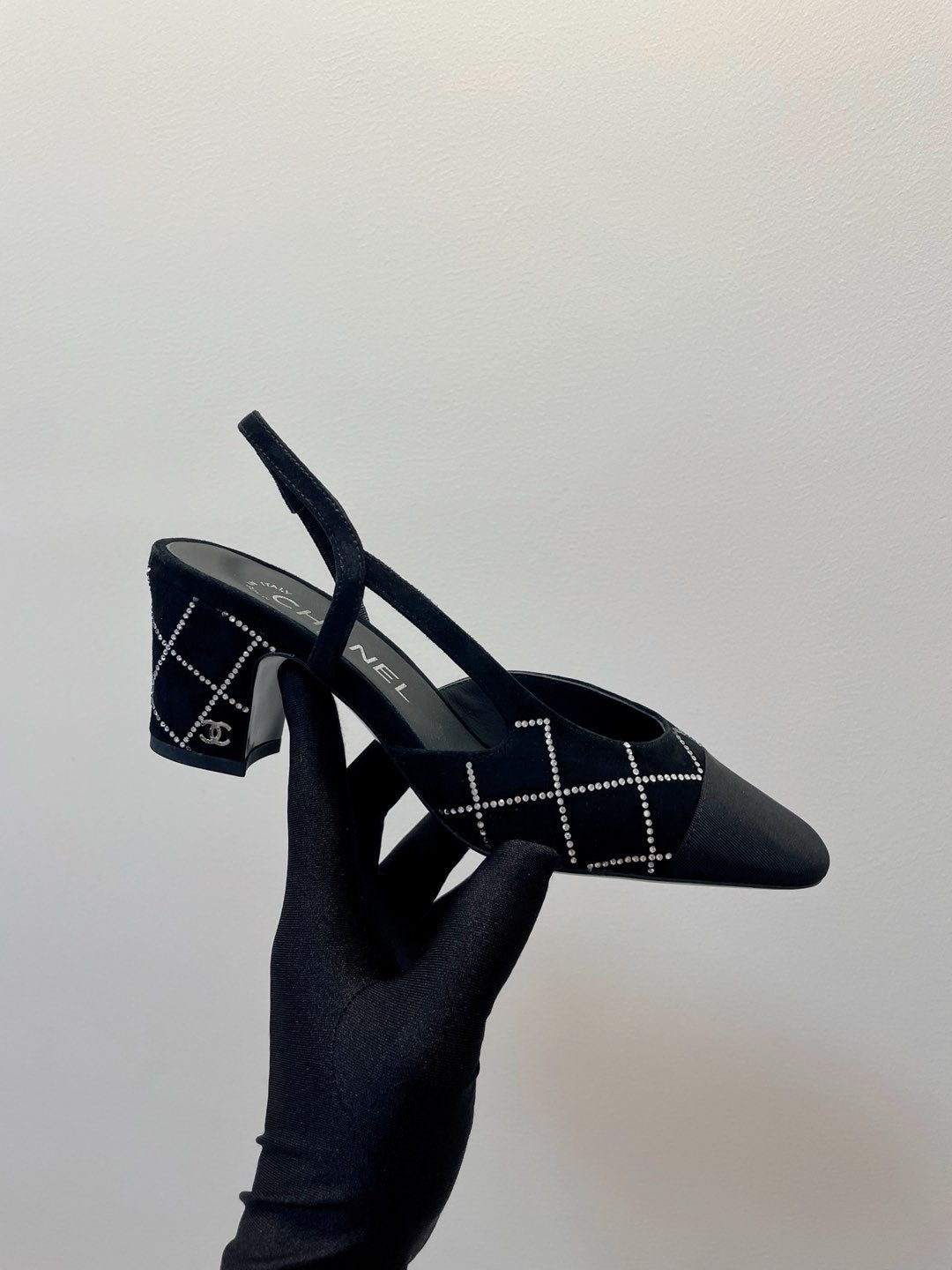 CC 26s Quilted Two-Tone Slingbacks Black Suede Fabric 941694